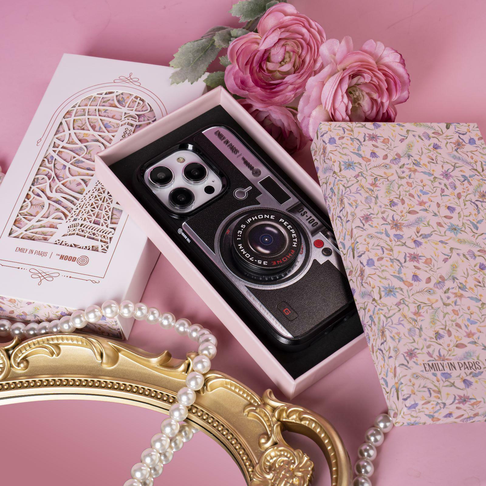 Netflix大熱電影Emily In Paris Emily標誌性相機造型手機殻