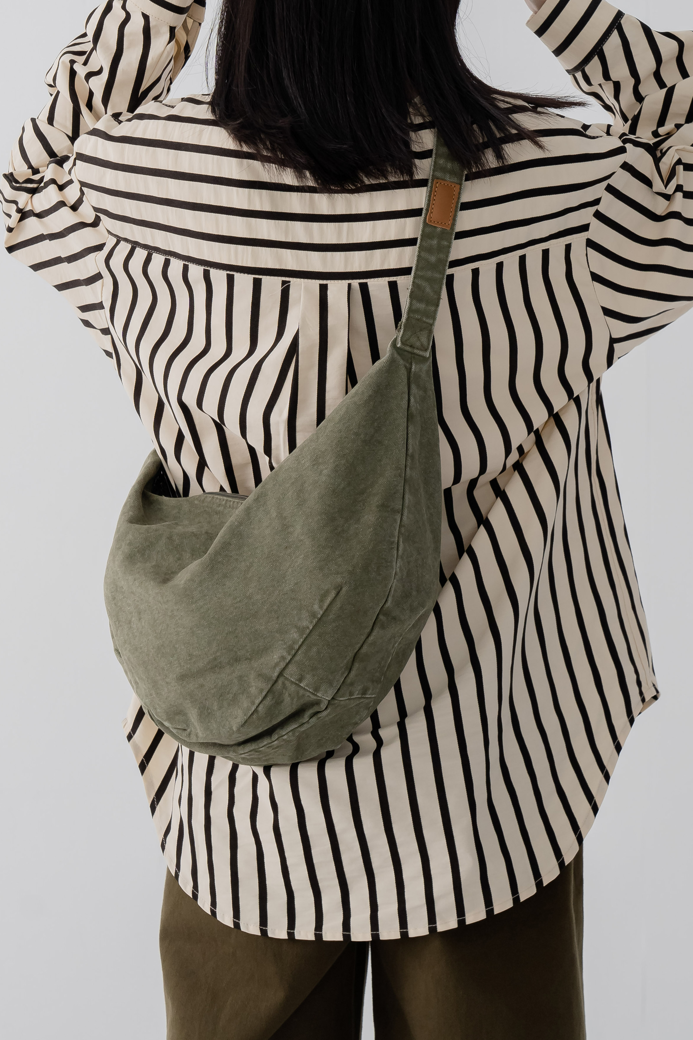 日系作舊帆布餃子斜背包