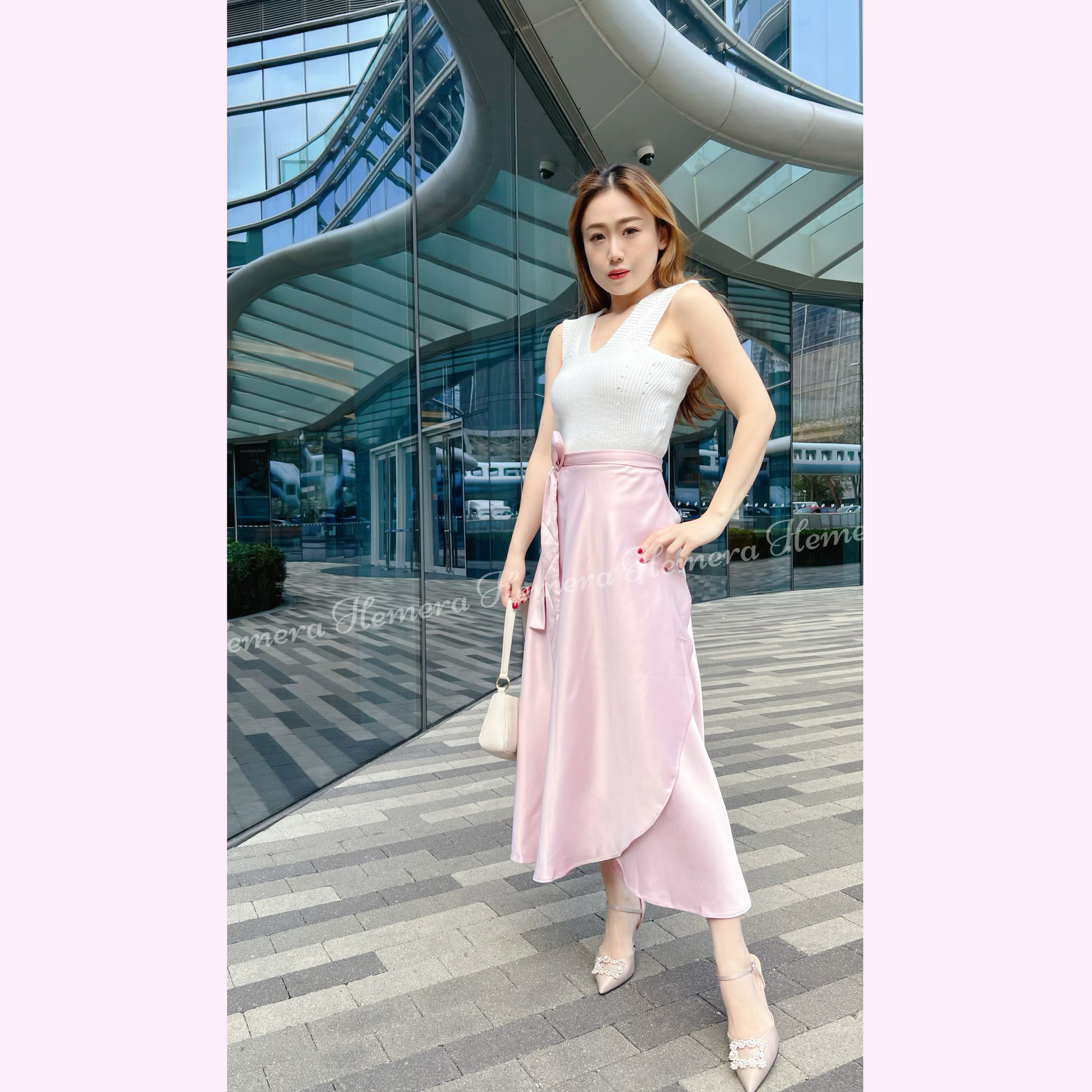 SK23W0330 滑身不規則裙擺綁帶中長裙