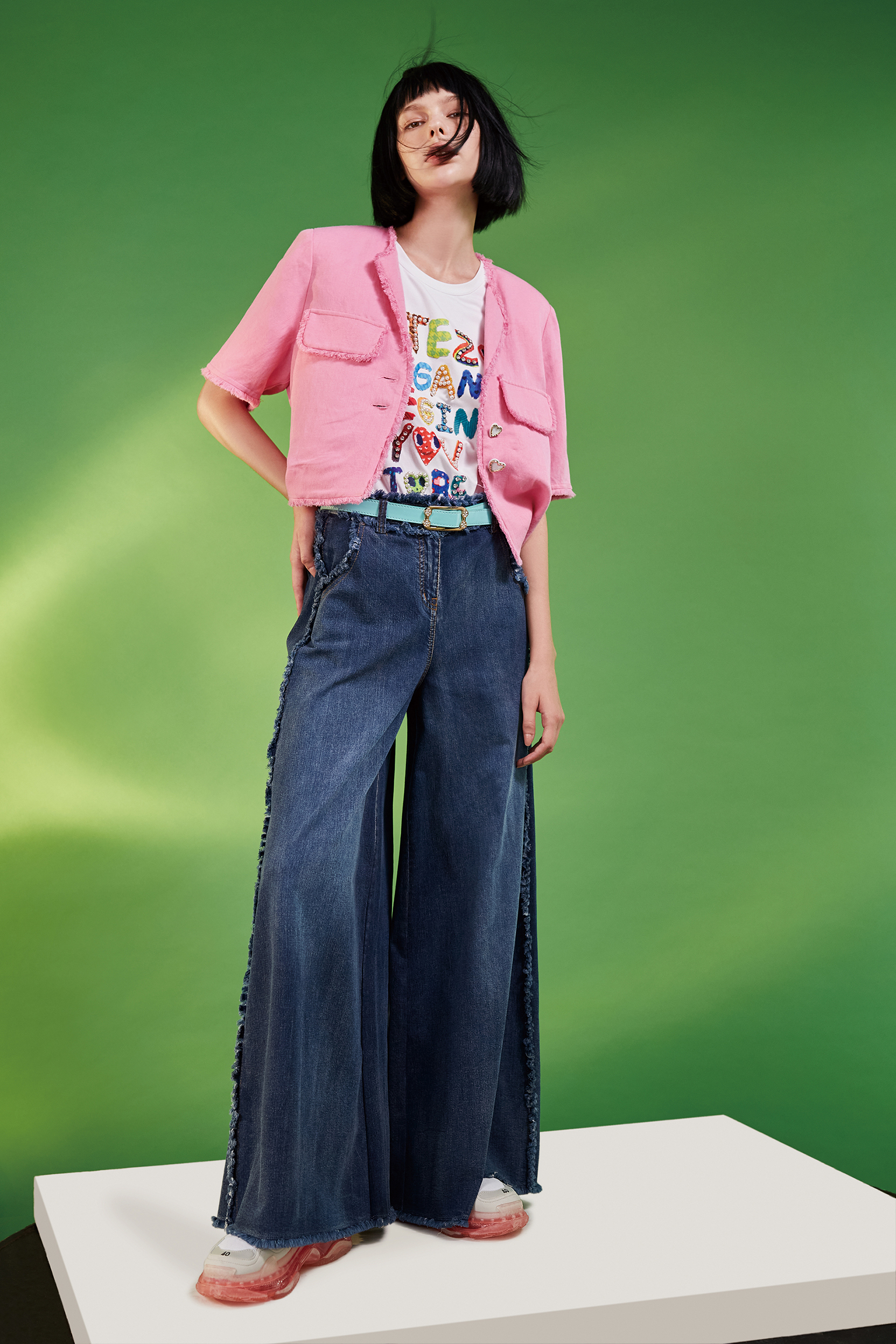 BC1EC312A1 JE夏日俏皮印花T（兩色）