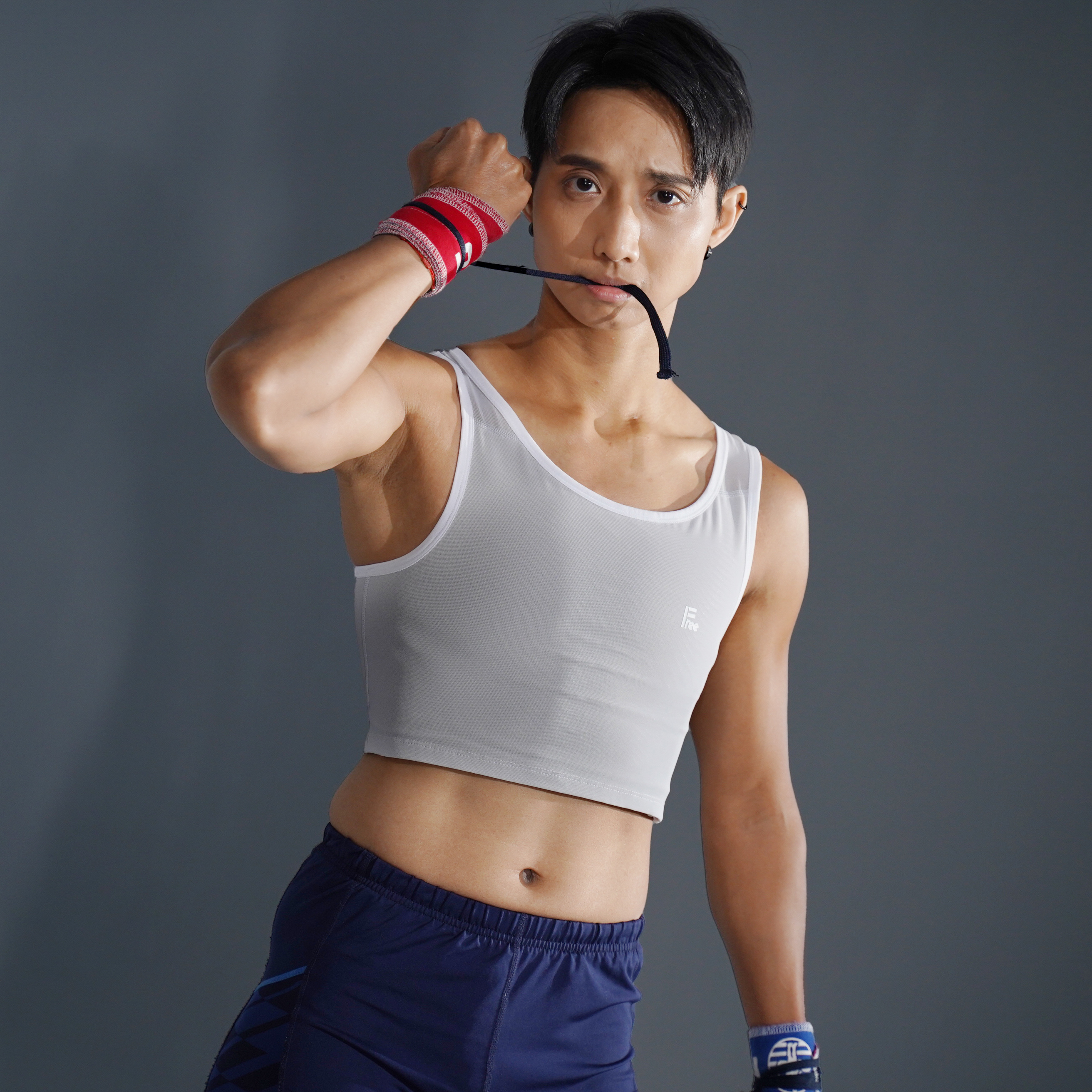 FREE+ - 魔貼短版束胸【E022】