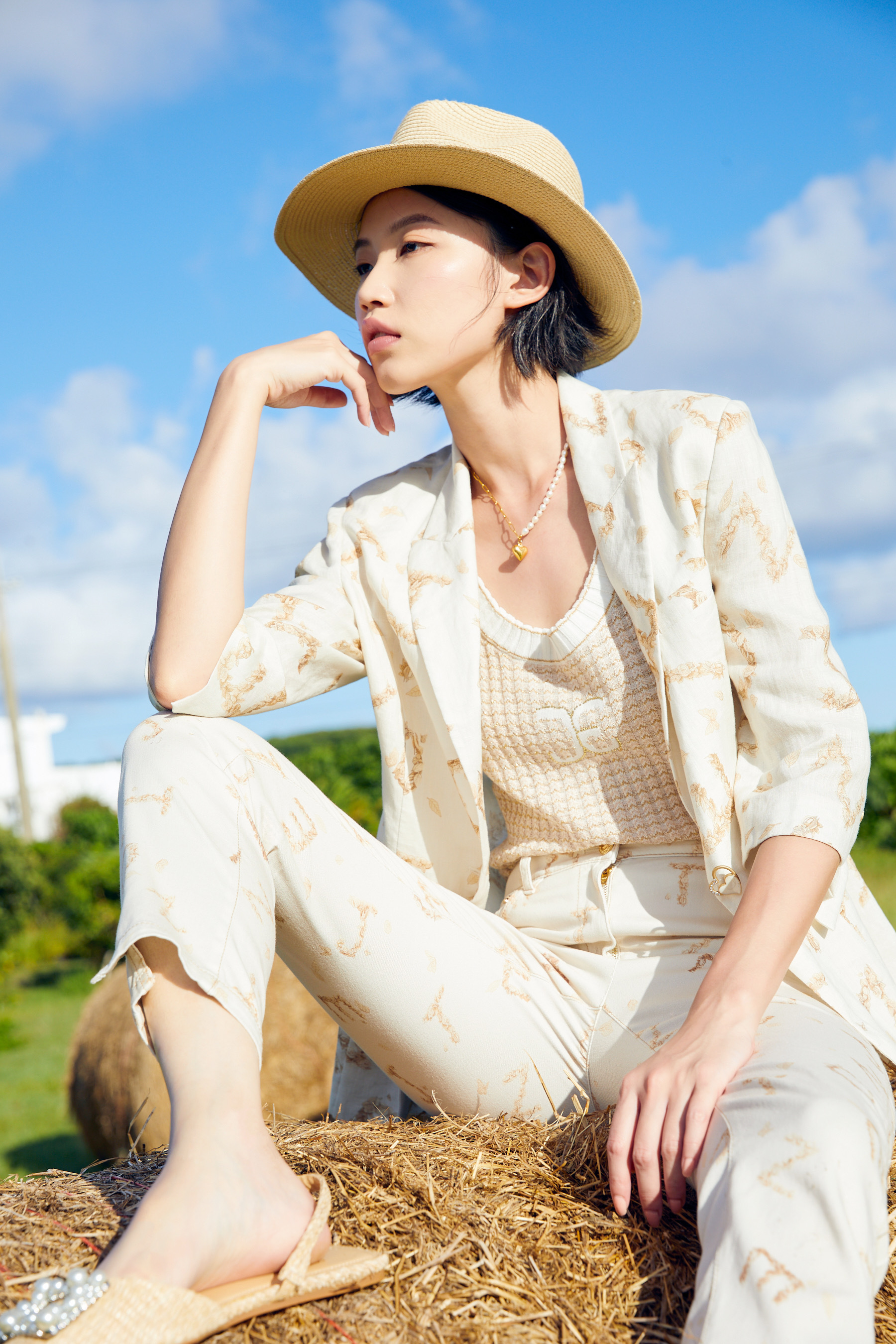 BC1EB036D1 天空之城亞麻玫瑰手繪logo印花西裝外套