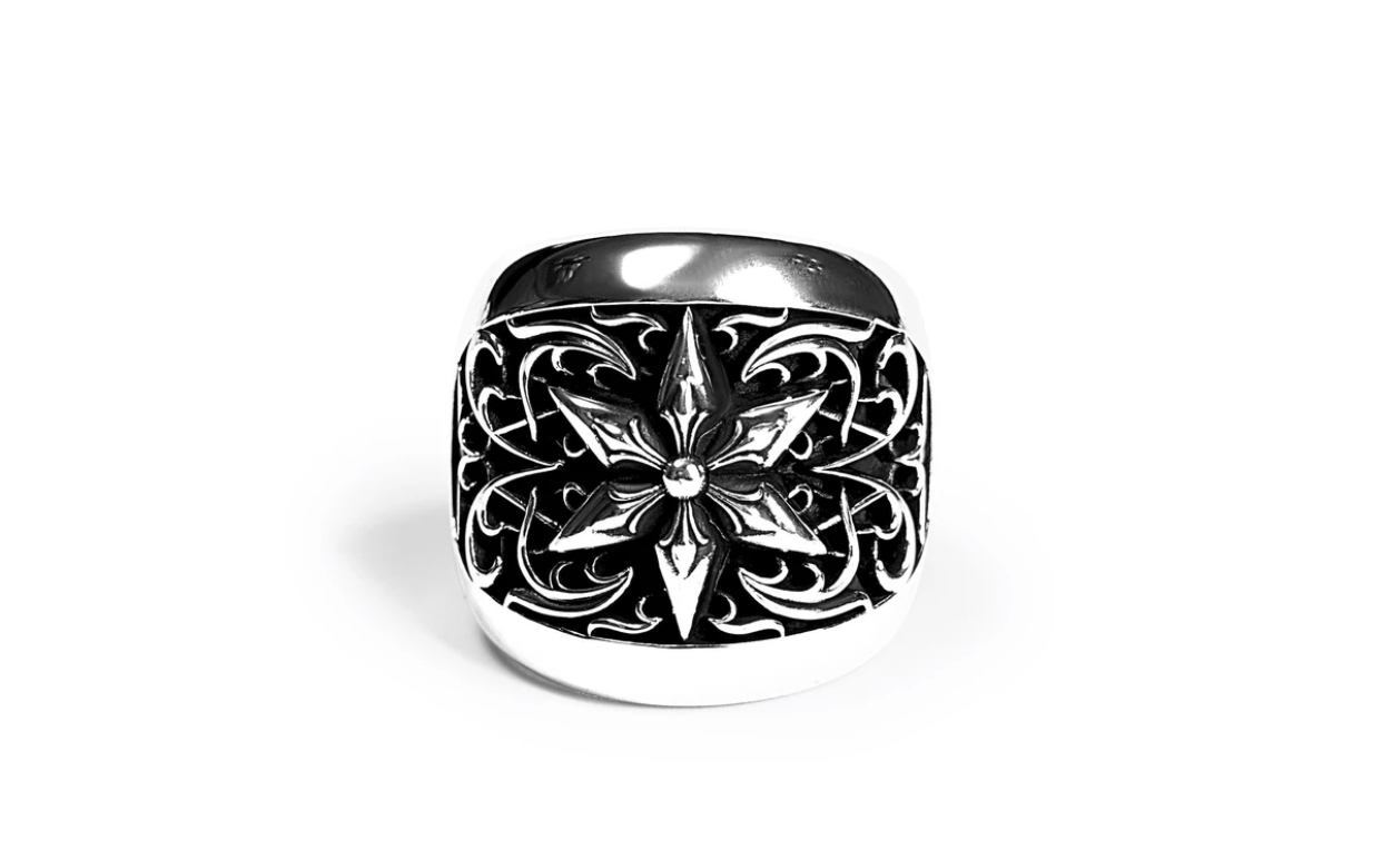 Chrome Hearts Classic Oval Star Ring