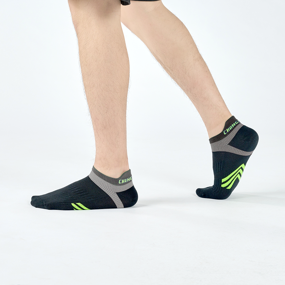 輕量後枕運動踝襪〈黑〉