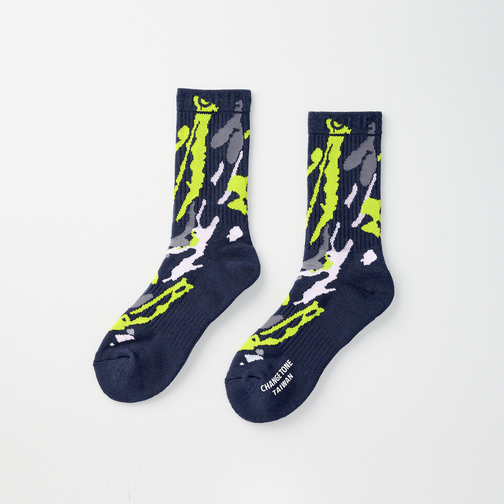 Flow 抗菌機能運動中筒襪〈深藍〉