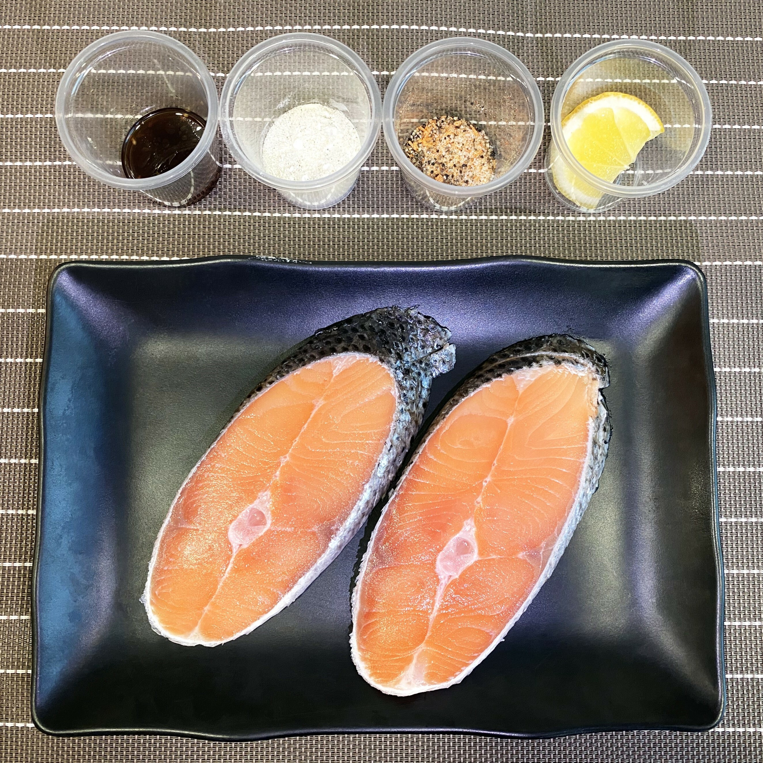 餸菜包：香檸蒜鹽煎三文魚扒