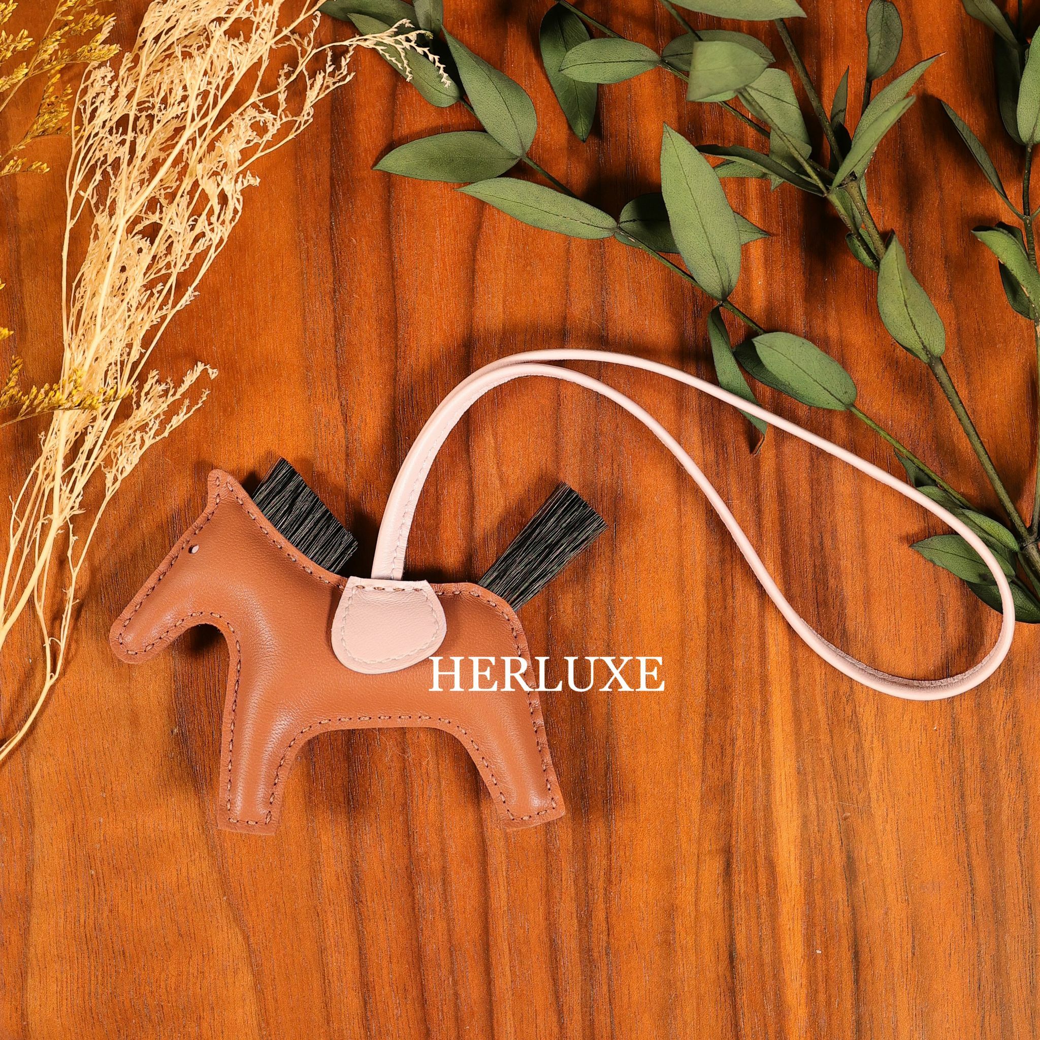 Rodeo crin pm 37 gold / 09 mauve pale / 89 noir（真馬毛）