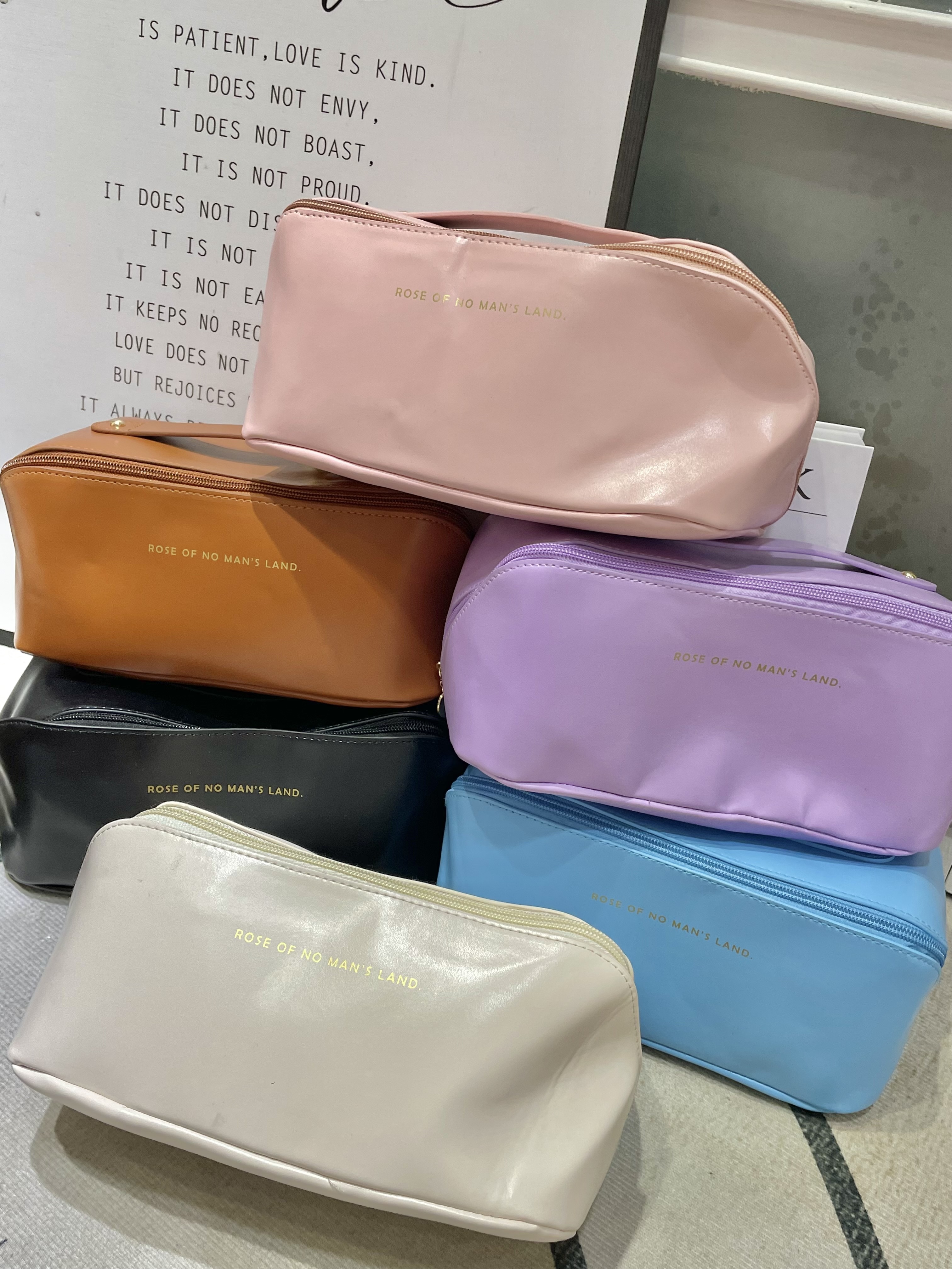 皮革ins大容量化妝包✨