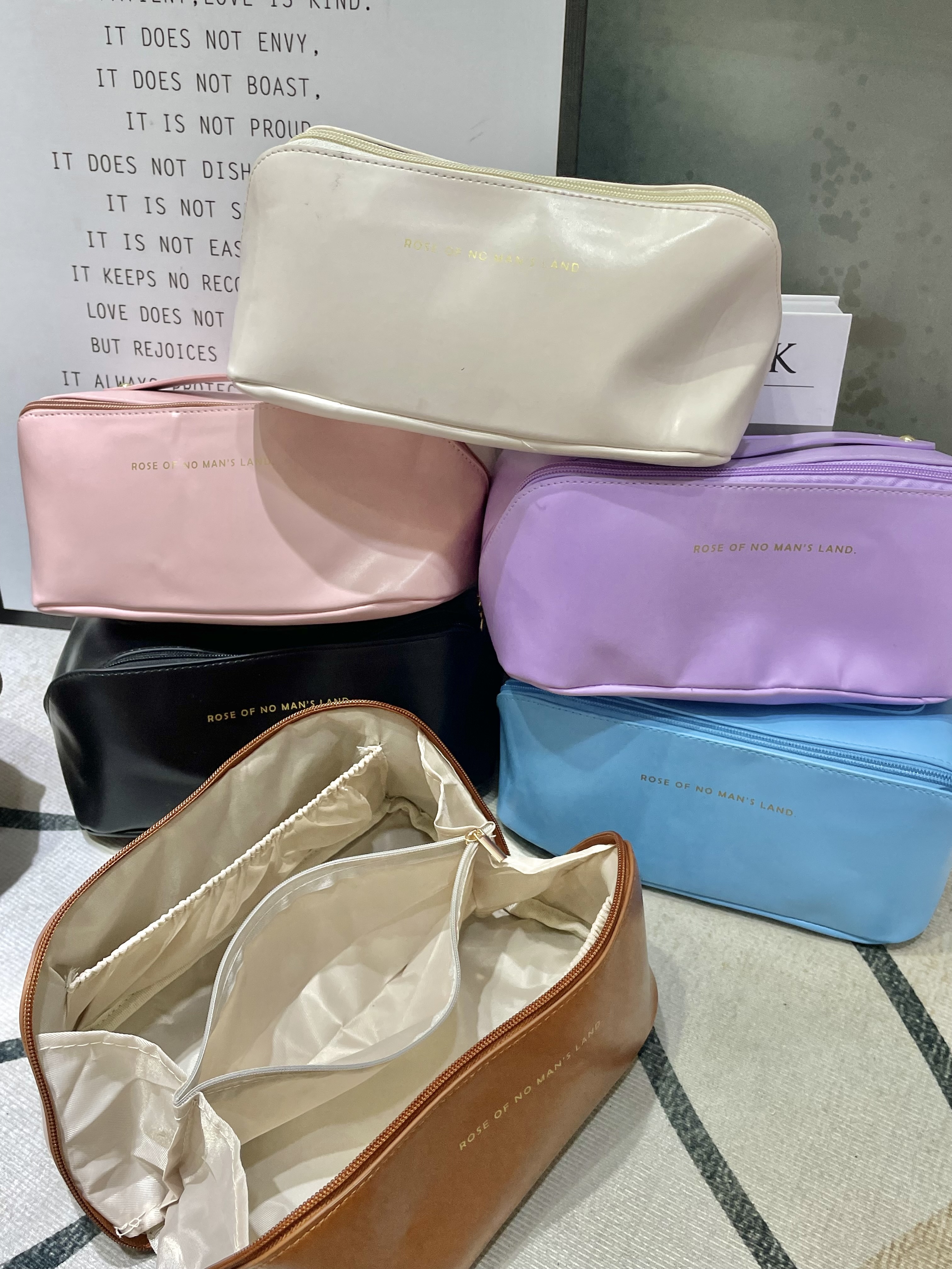 皮革ins大容量化妝包✨