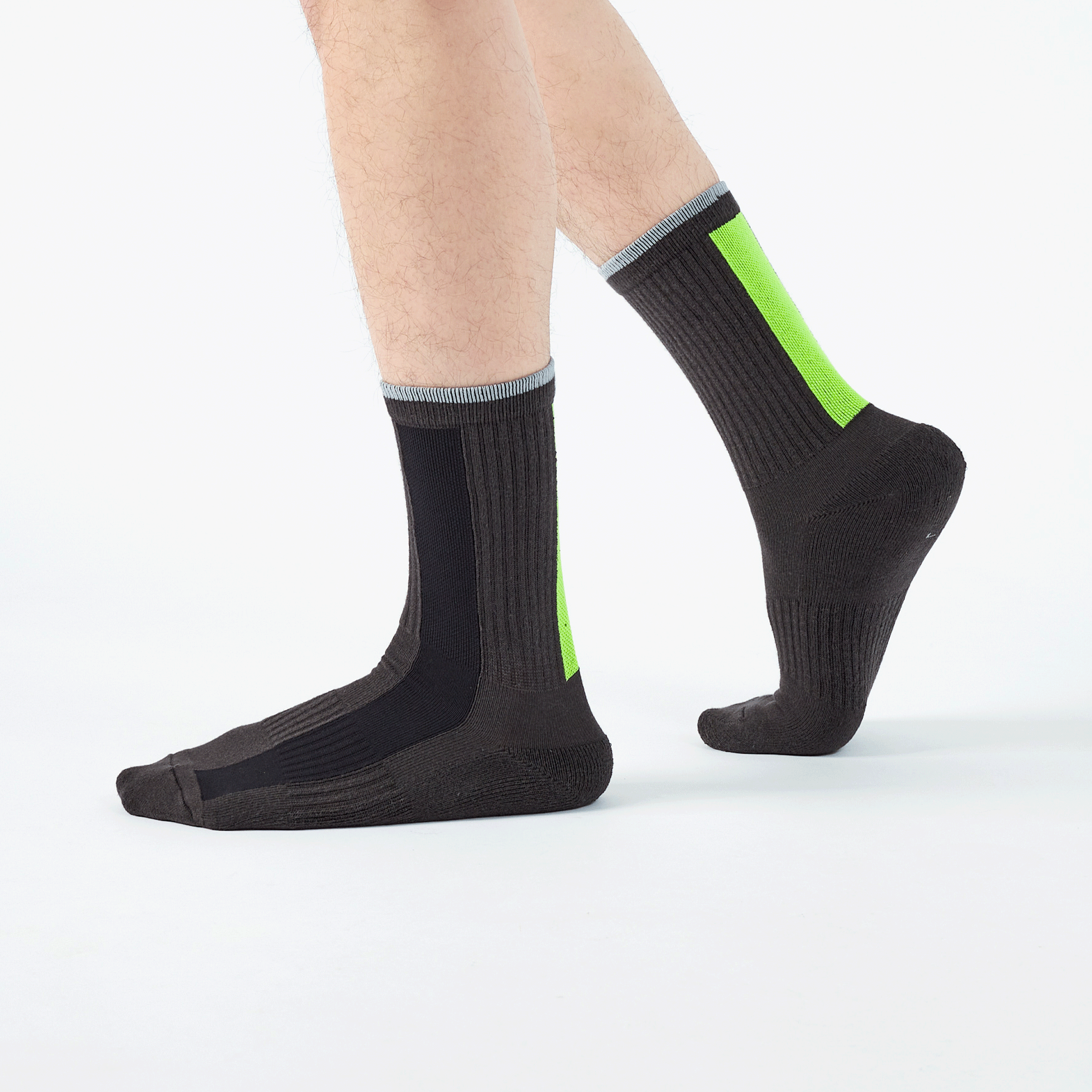 Rocket抗菌運動中筒襪〈深灰〉