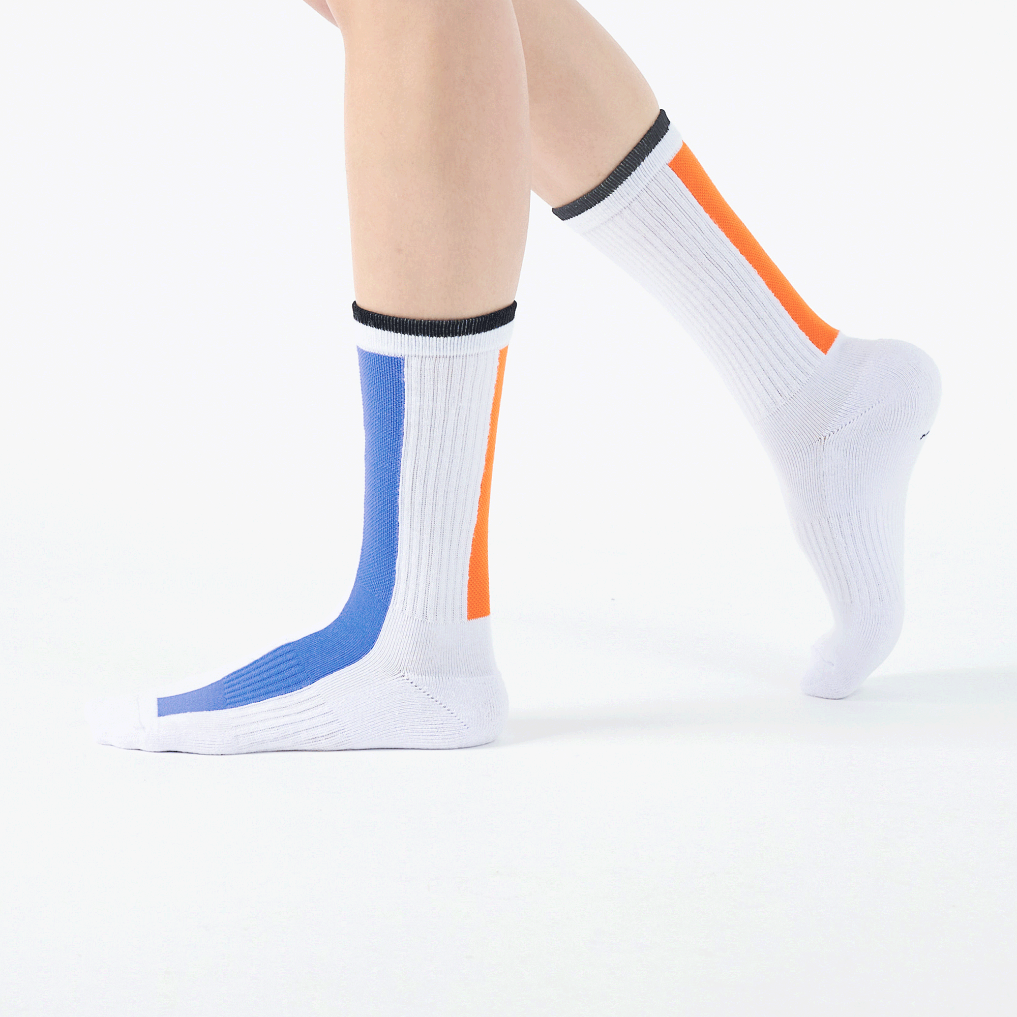 Rocket抗菌運動中筒襪〈白〉