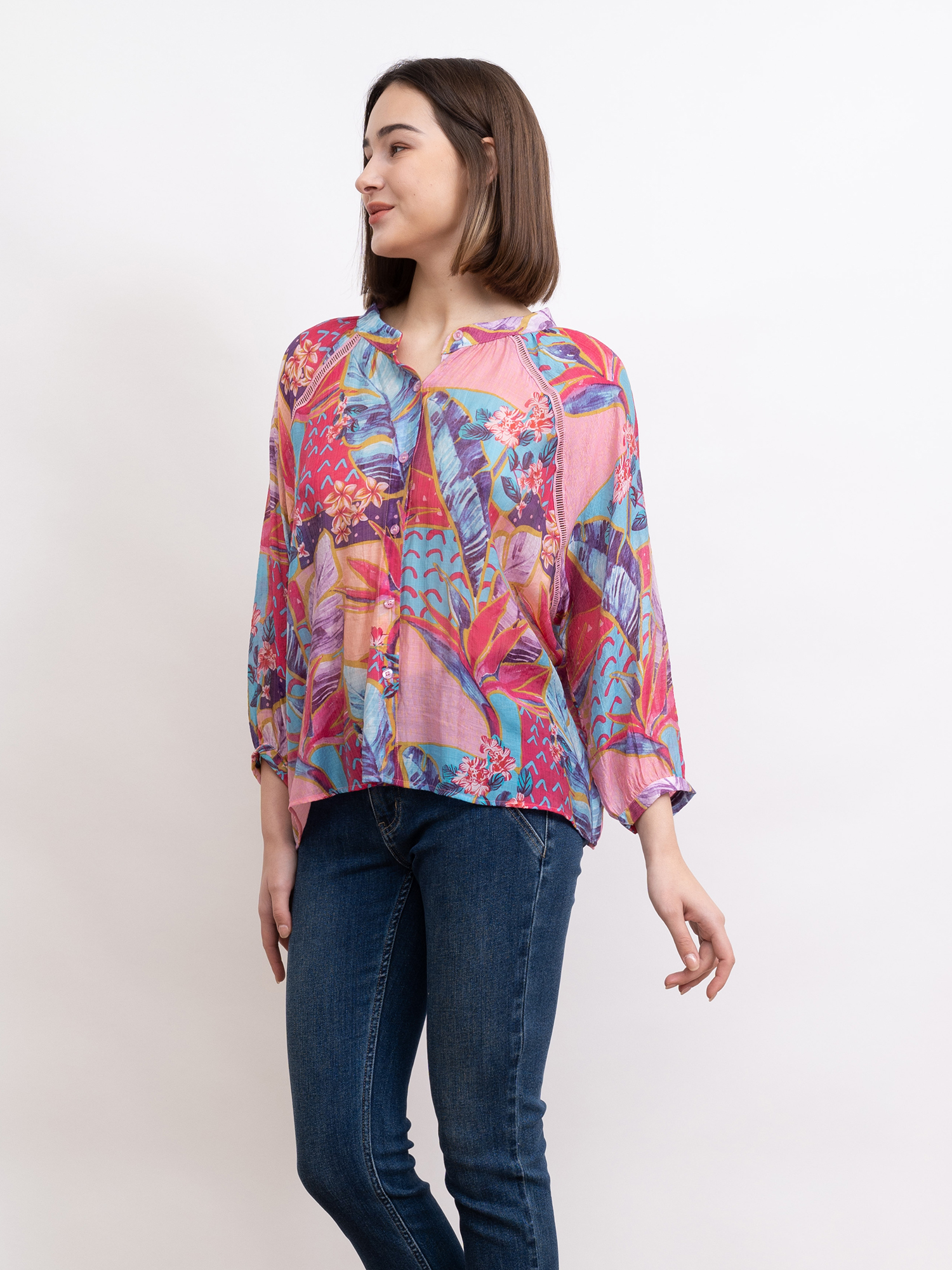 mi-tu 蕾絲飾邊泡泡袖上衣