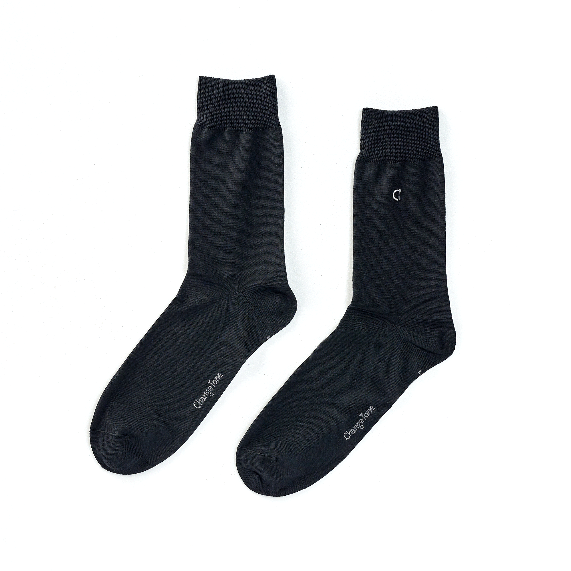 LOGO刺繡紳士中筒襪〈黑〉