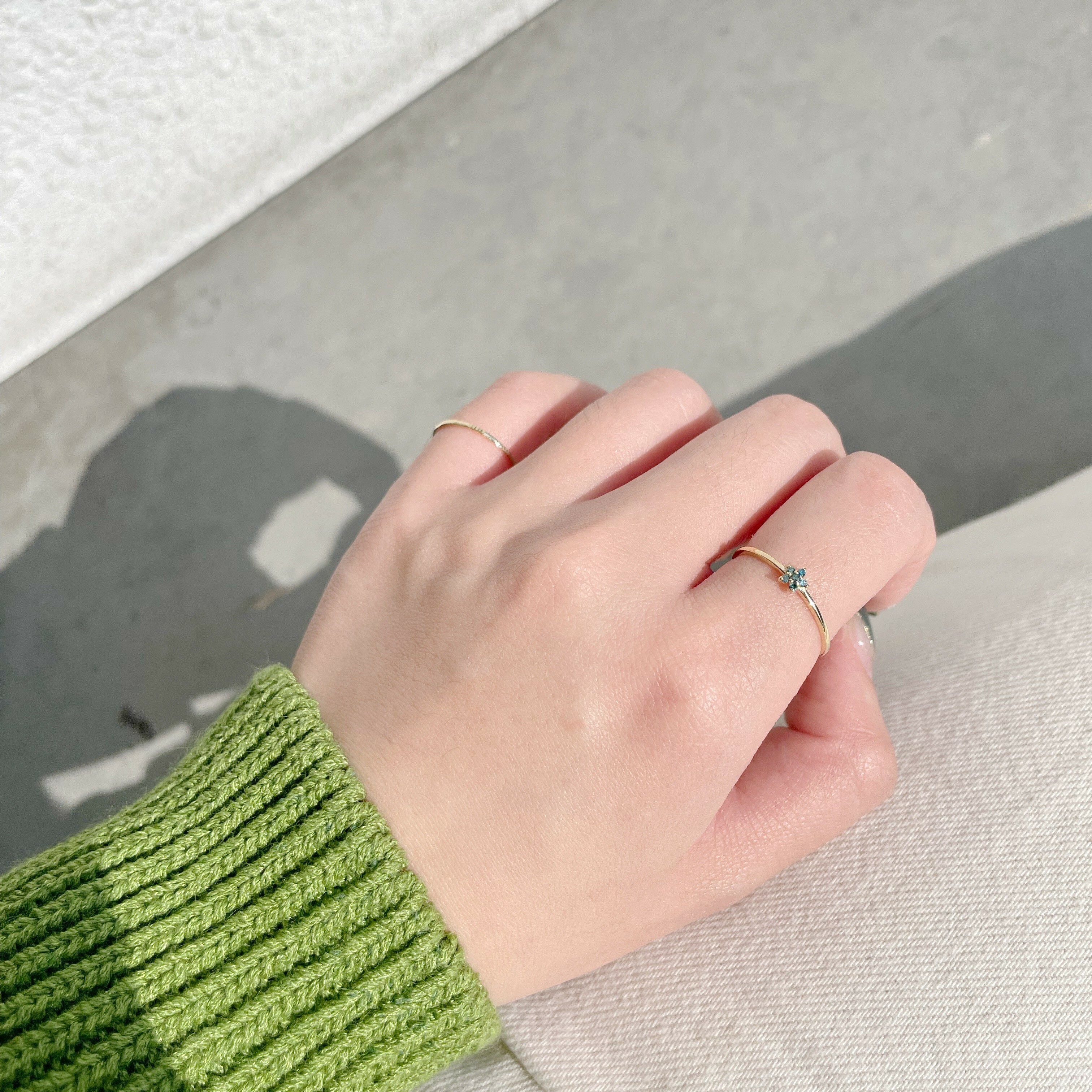 14K小花藍鑽戒指