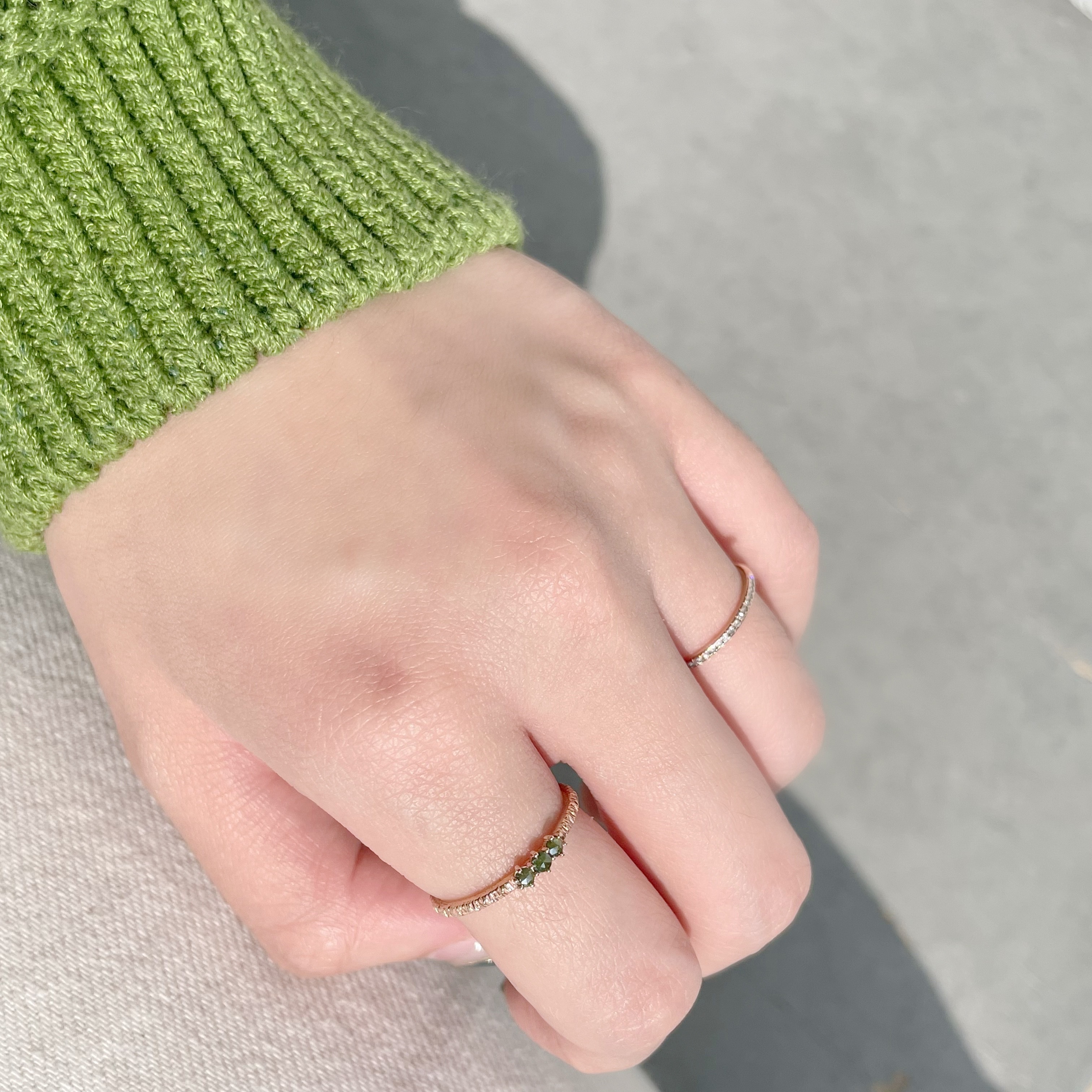 14K復古刻紋三顆綠鑽原礦戒指