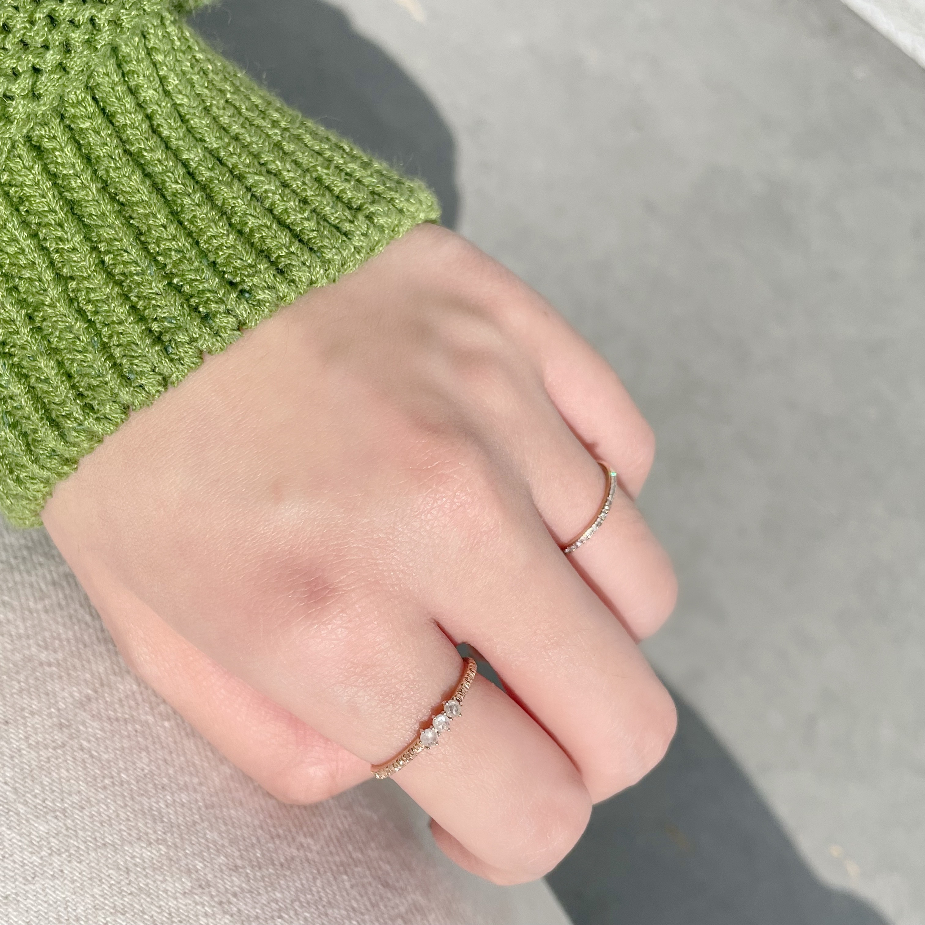 14K復古刻紋三顆灰鑽原礦戒指