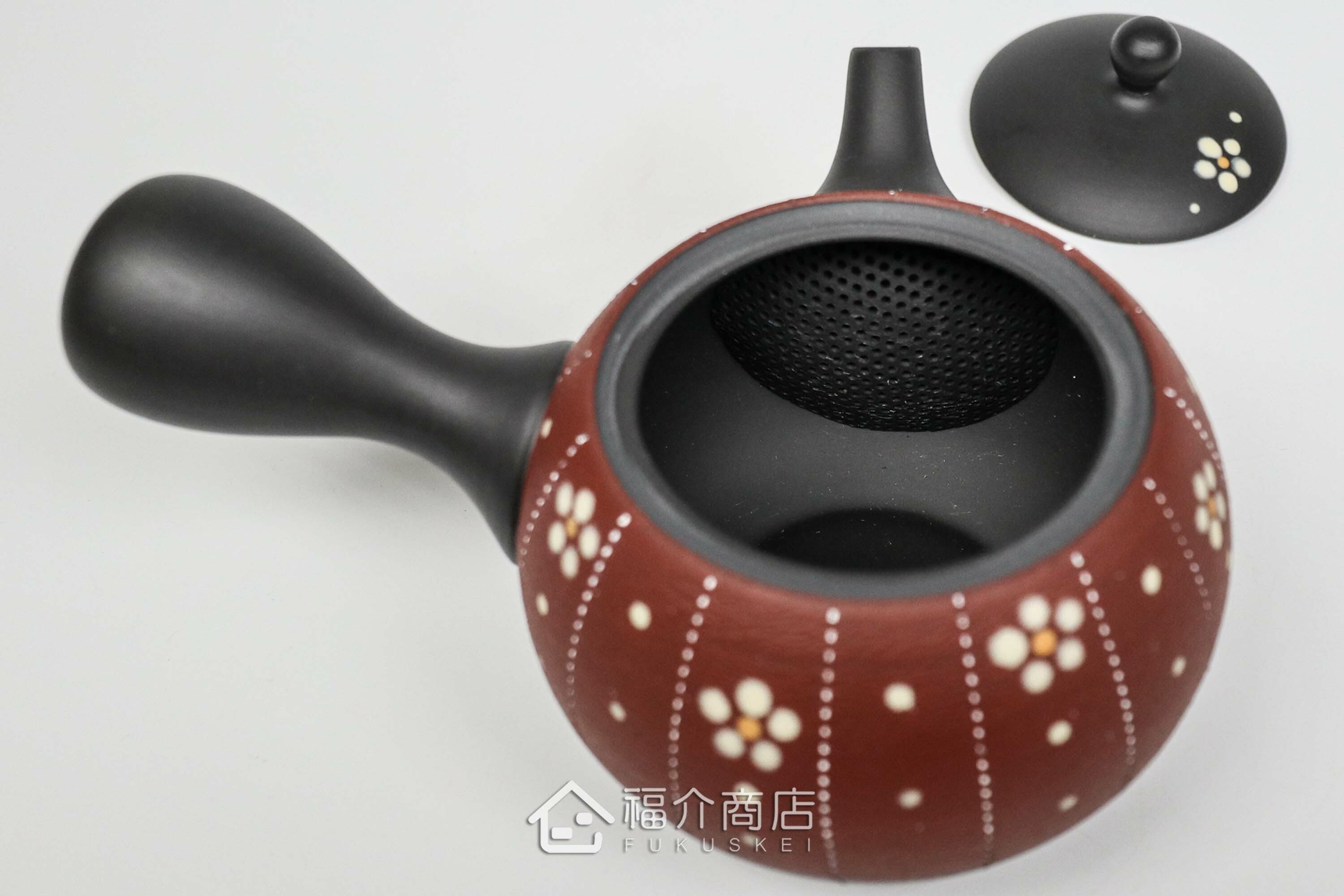 泡茶用的日本陶瓷茶壺