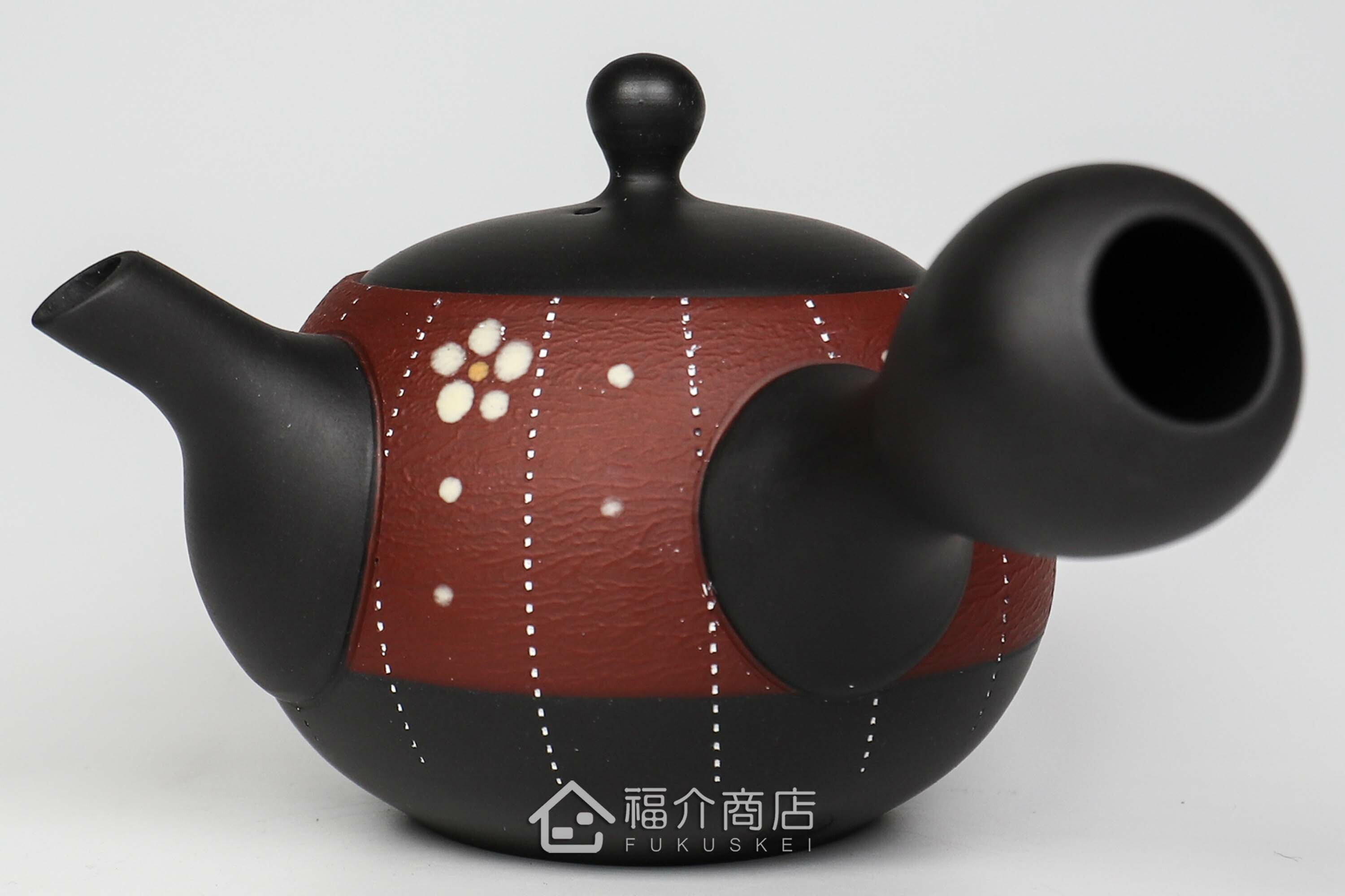 泡茶用的日本陶瓷茶壺