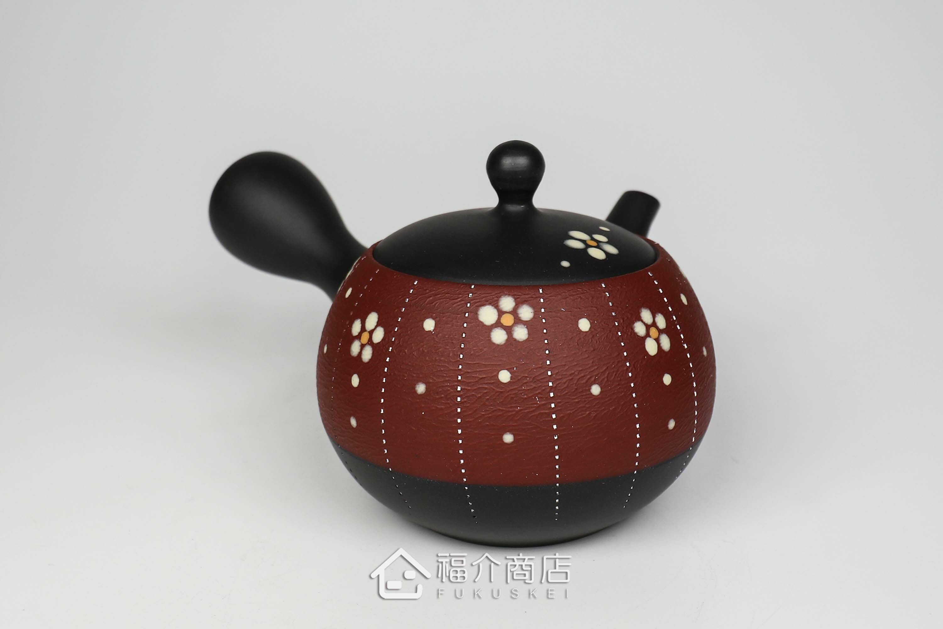 泡茶用的日本陶瓷茶壺