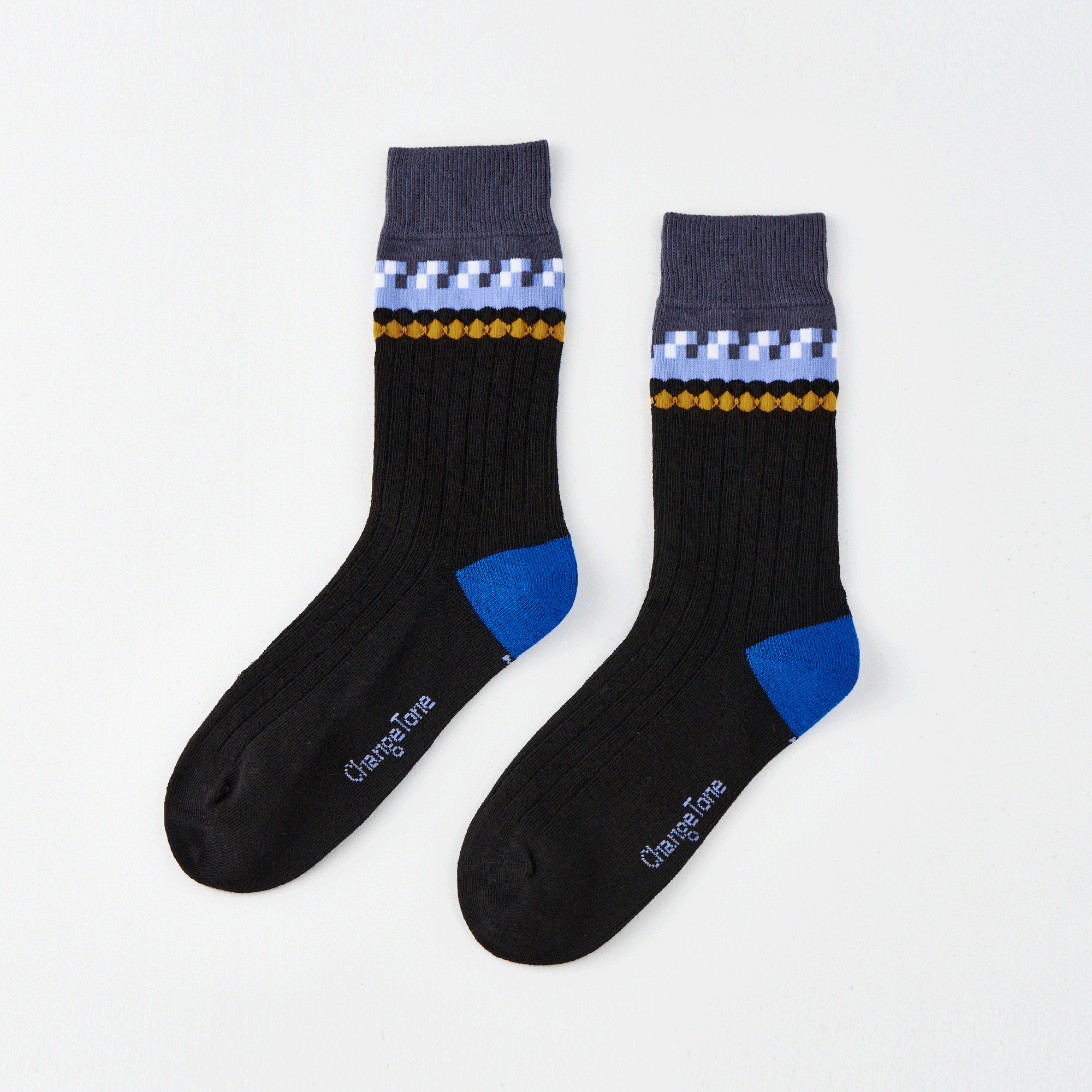 馬戲團〈黑/F〉