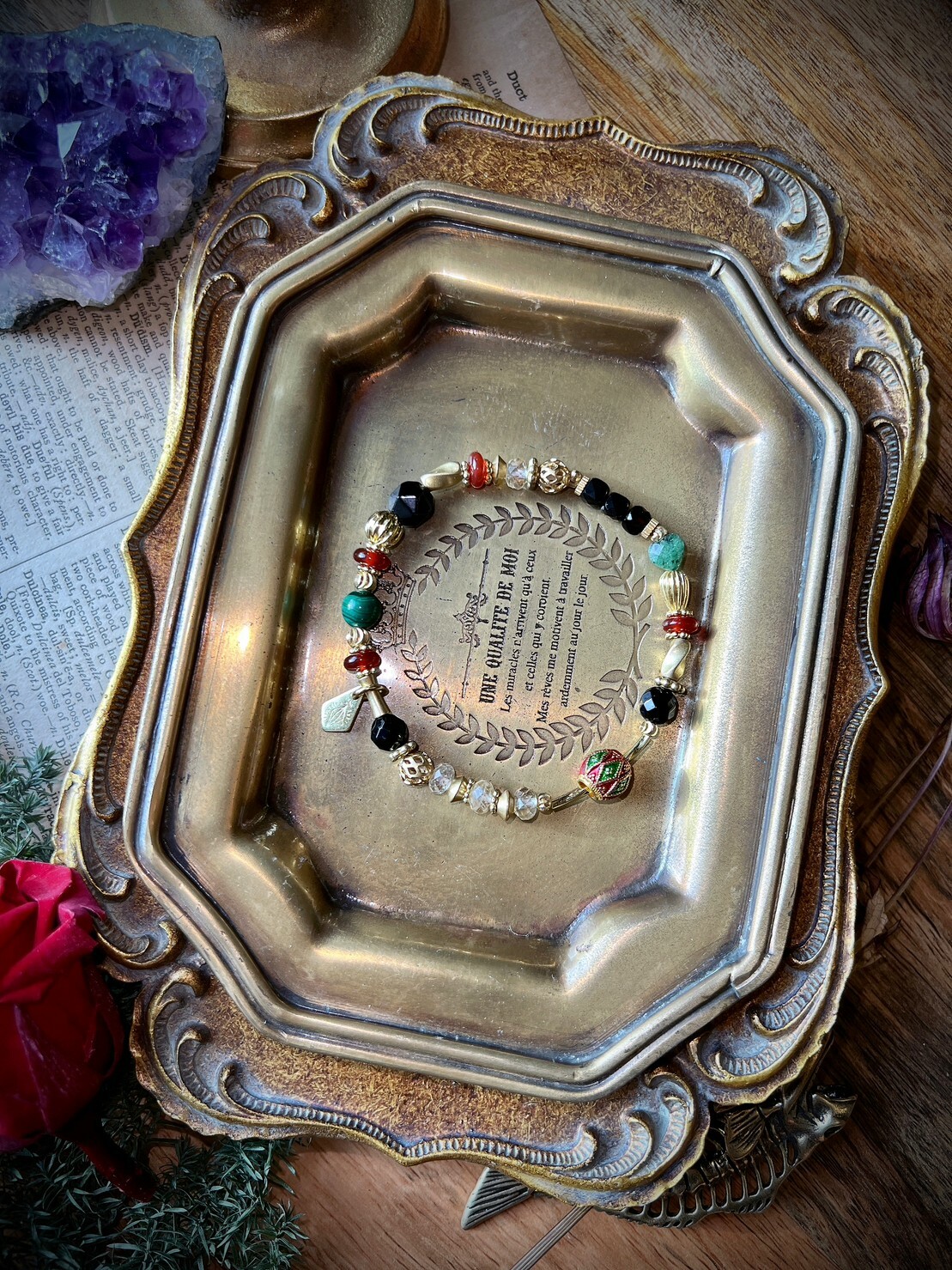 ｛魔幻馬戲團｝