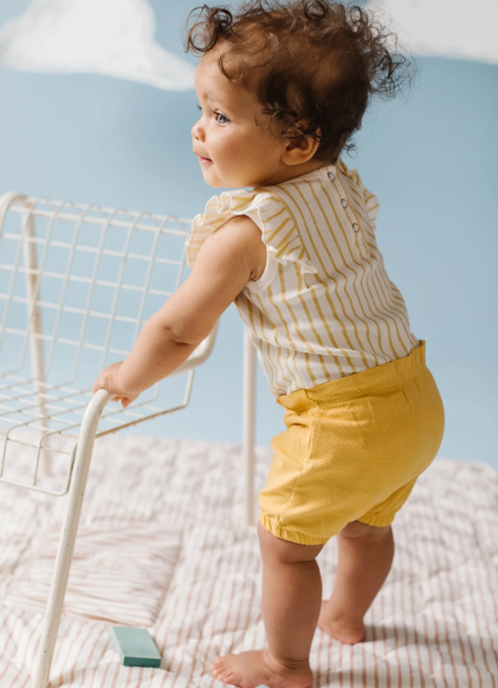 Pehr-荷葉邊短袖包屁衣(Marigold)