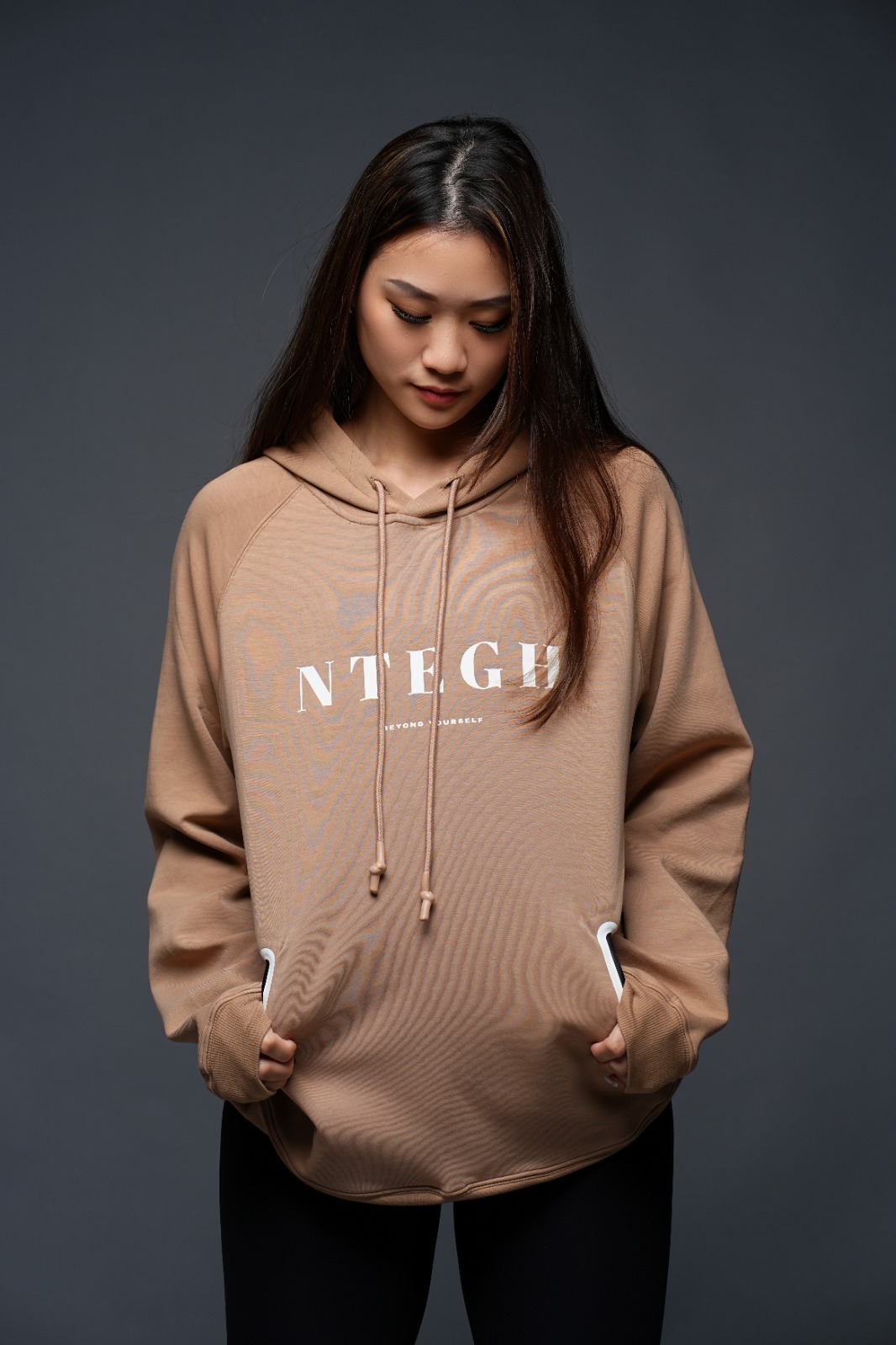 NOT ENOUGH CLASSIC HOODIE（Khaki）
