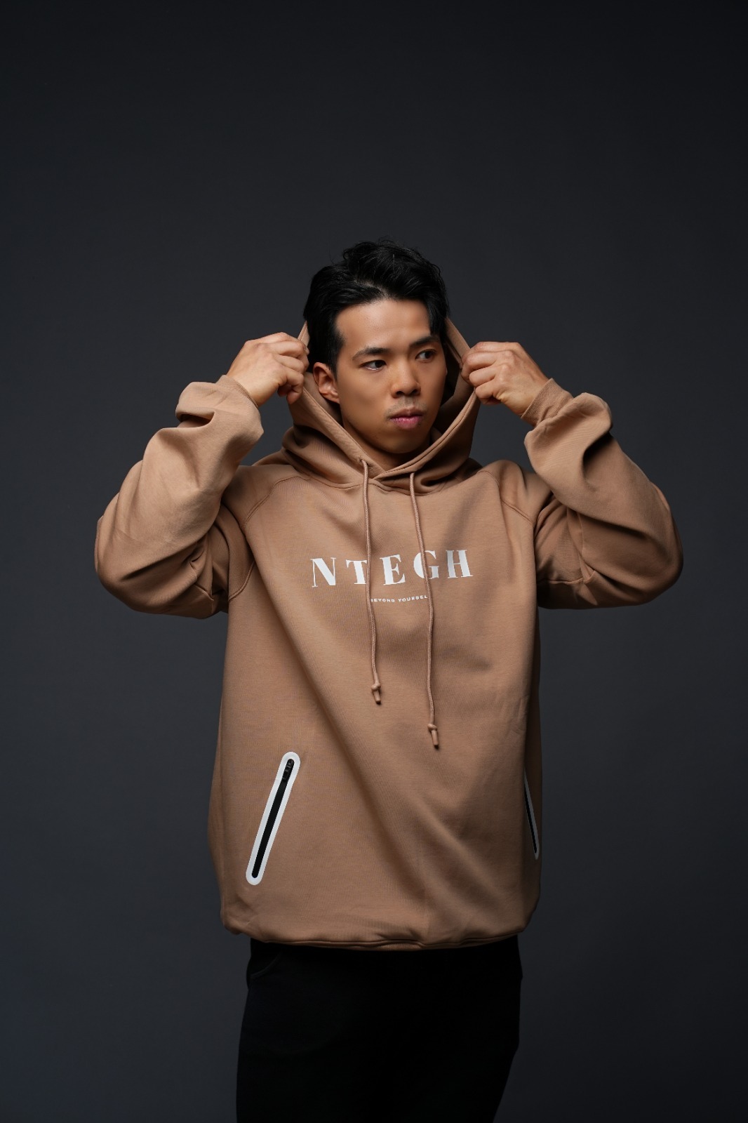NOT ENOUGH CLASSIC HOODIE（Khaki）