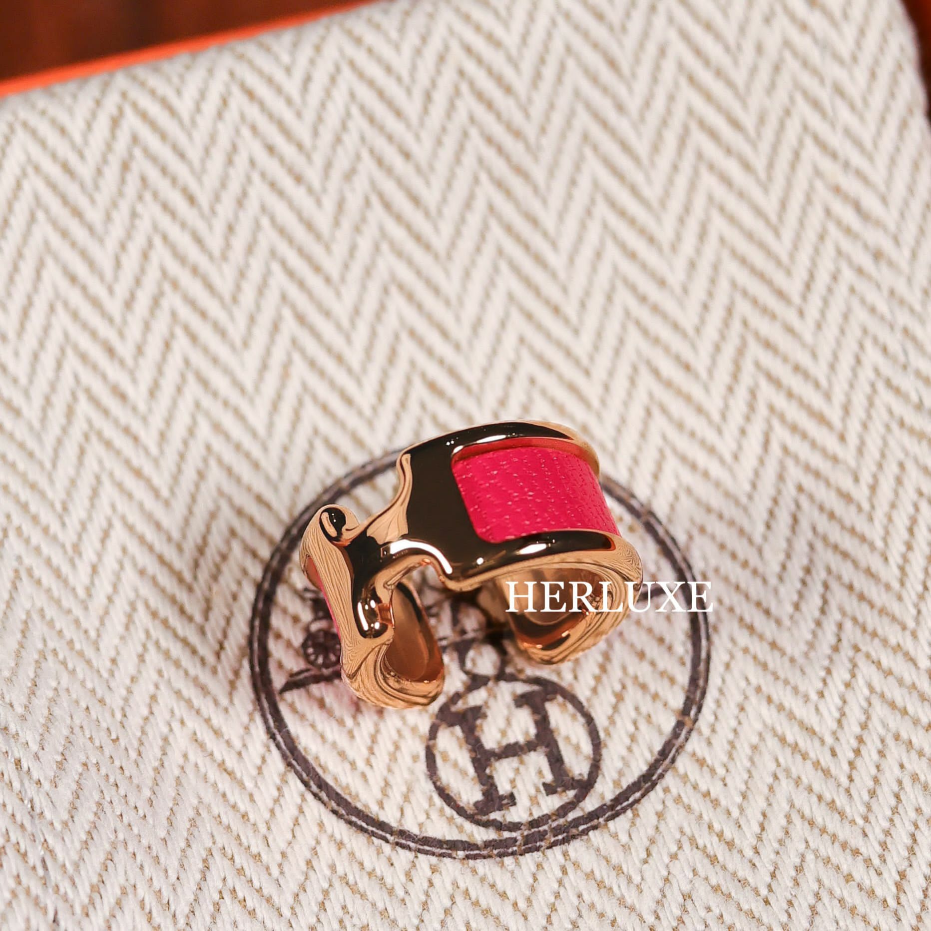 耳骨扣 Bijou d’oreille olympe pm 0R rose pop cd chèvre chamkila