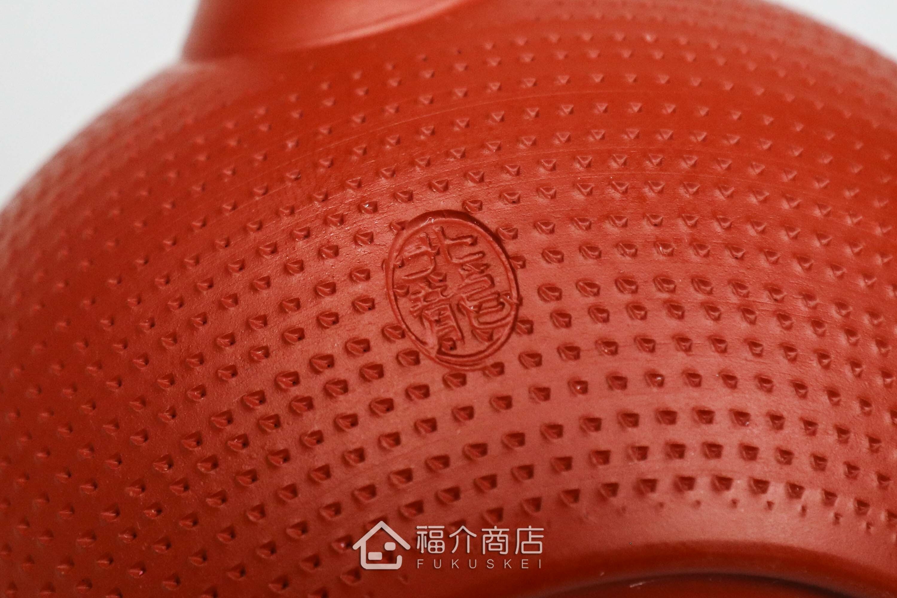 泡茶用的日本陶瓷茶壺