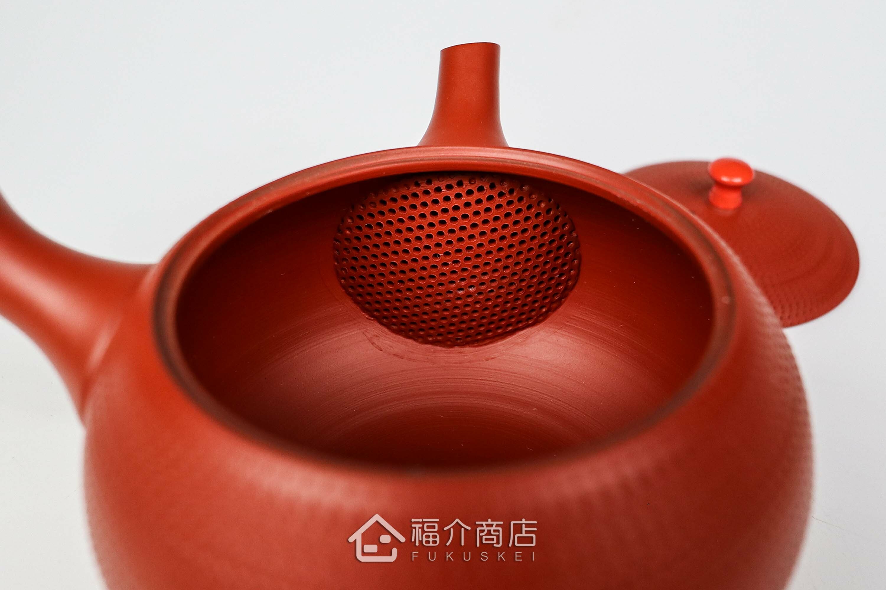 泡茶用的日本陶瓷茶壺