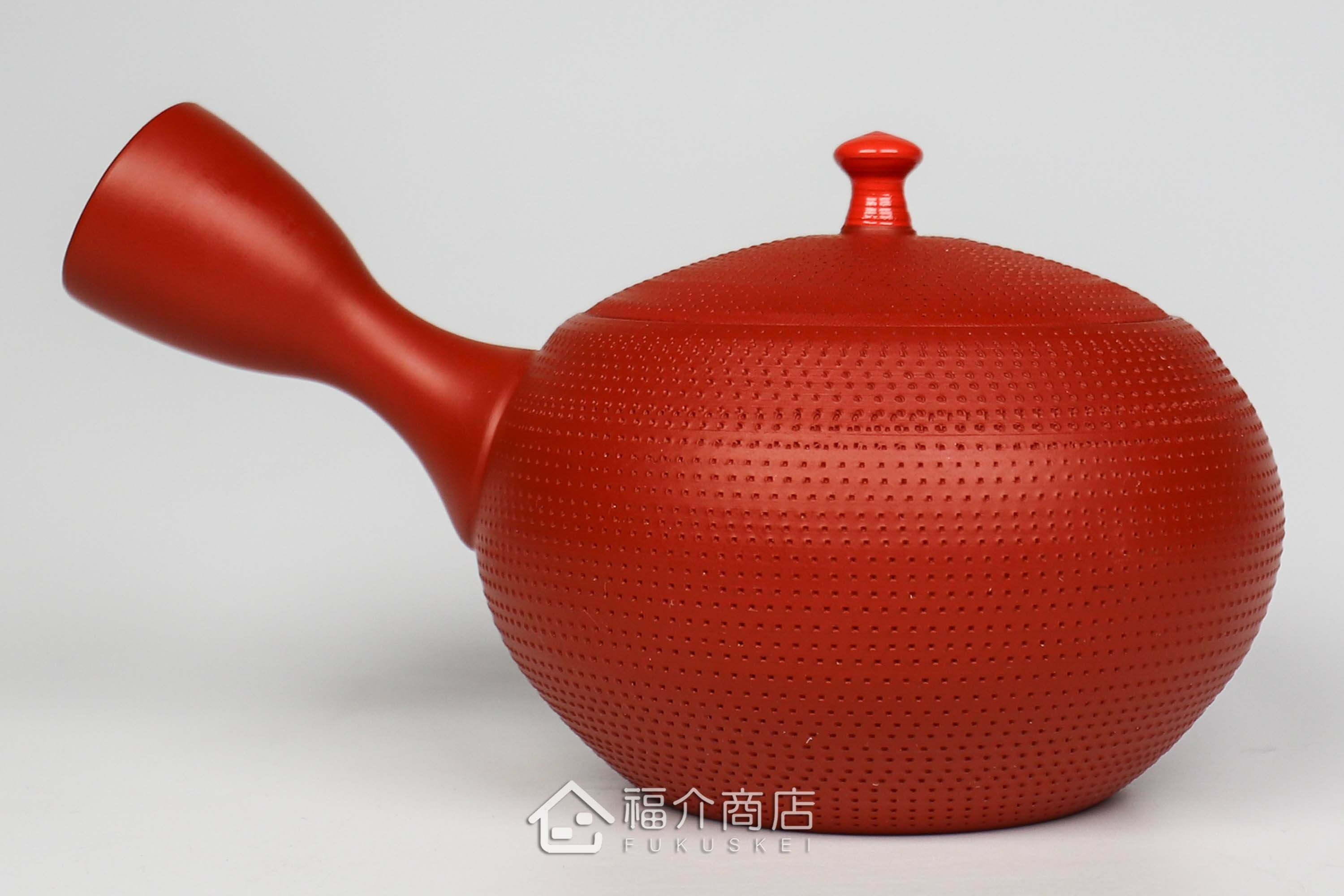 泡茶用的日本陶瓷茶壺