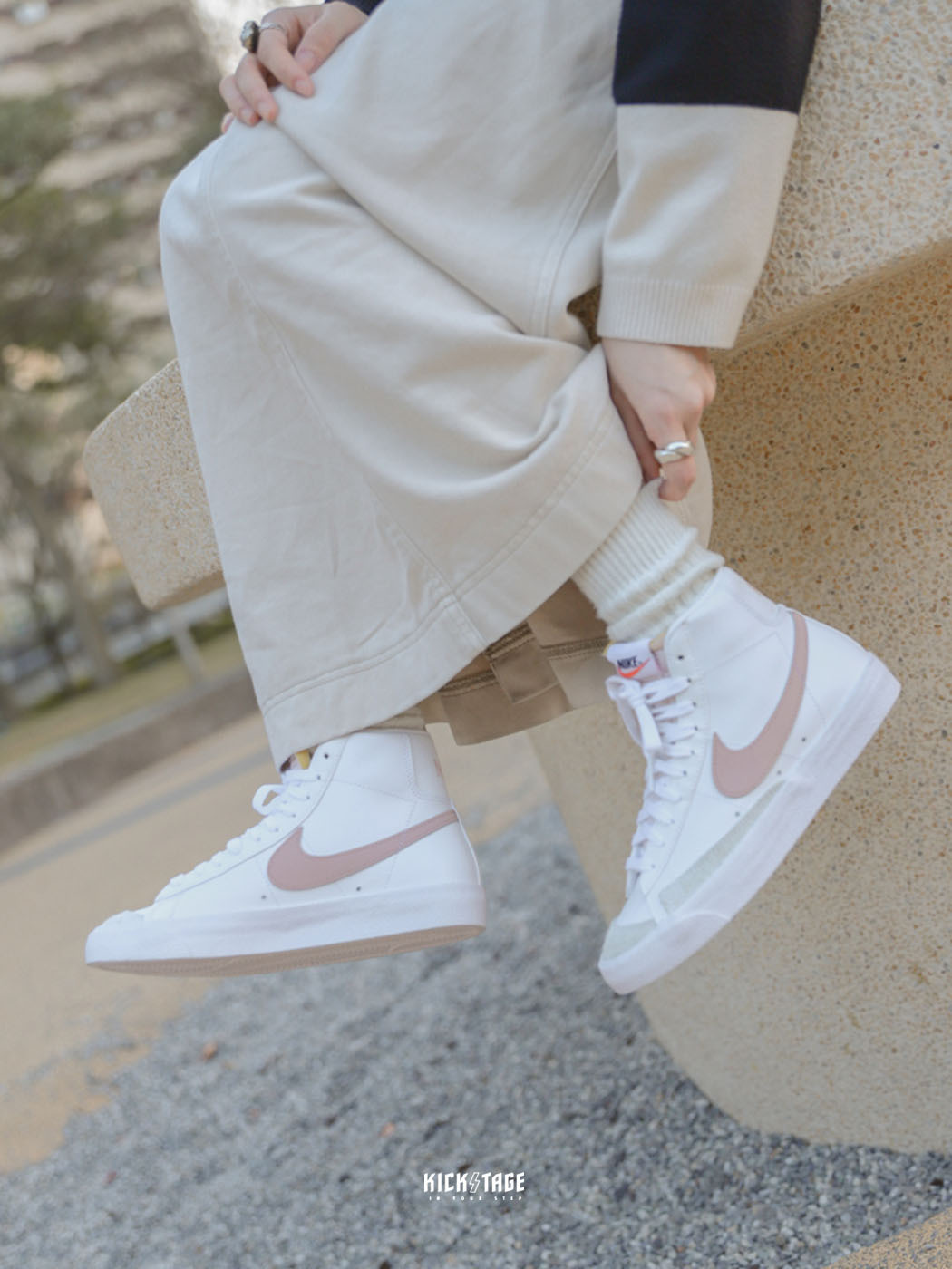 女鞋NIKE BLAZER MID VNTG 77 白粉麂皮復古中筒板鞋【CZ1055-118】