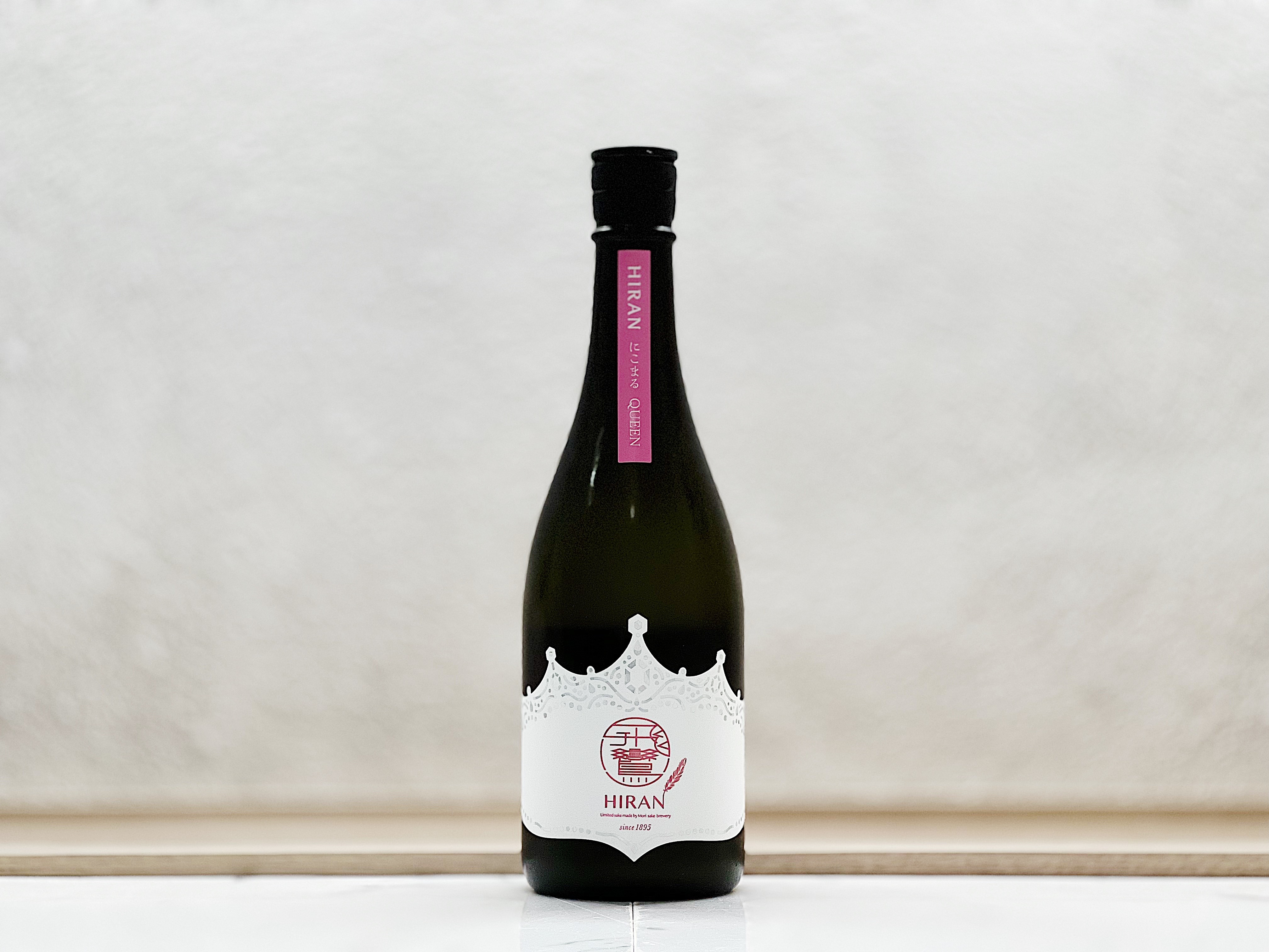 飛鸞 にこまる QUEEN 無濾過生原酒