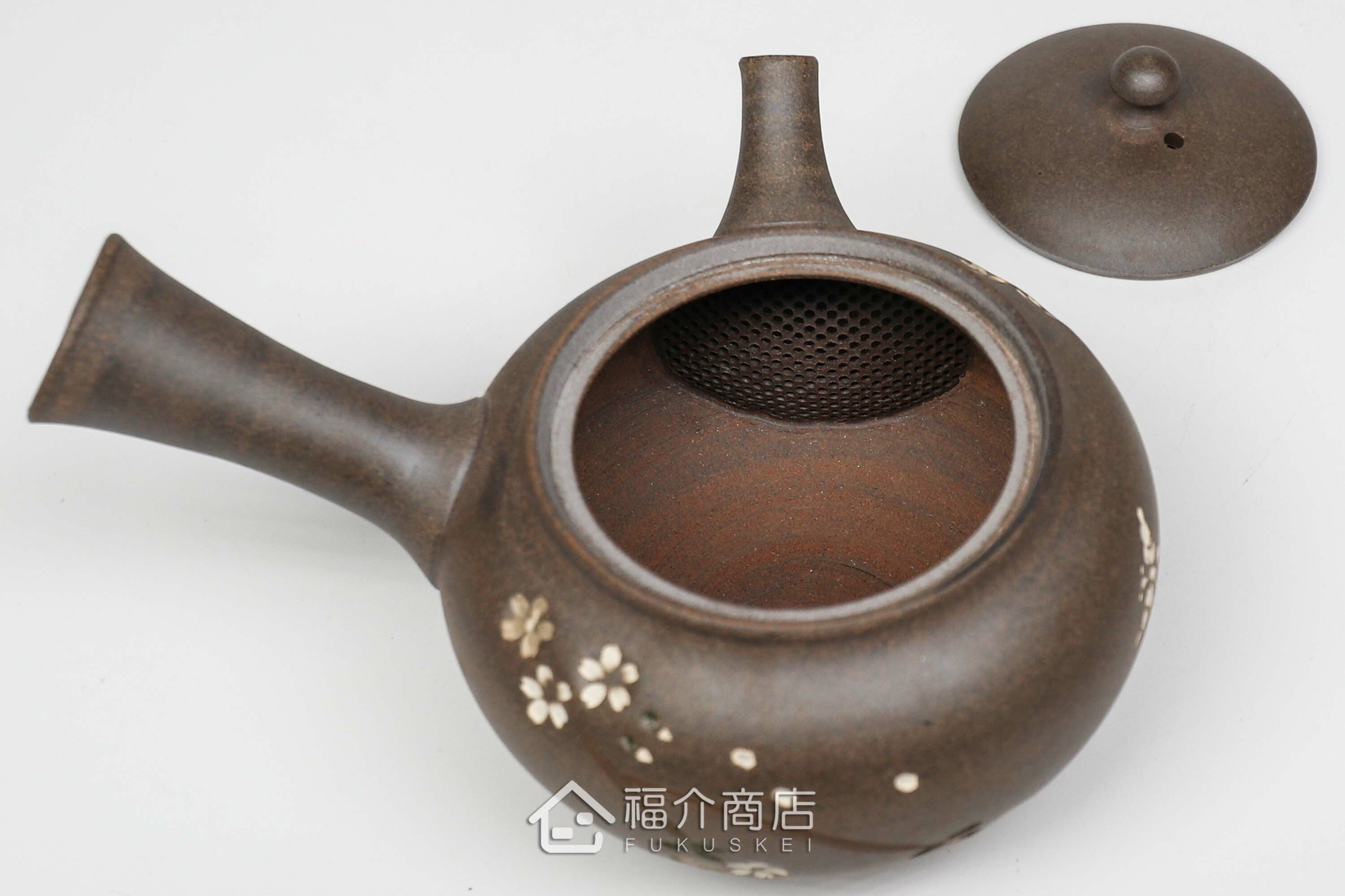 泡茶用的日本陶瓷茶壺