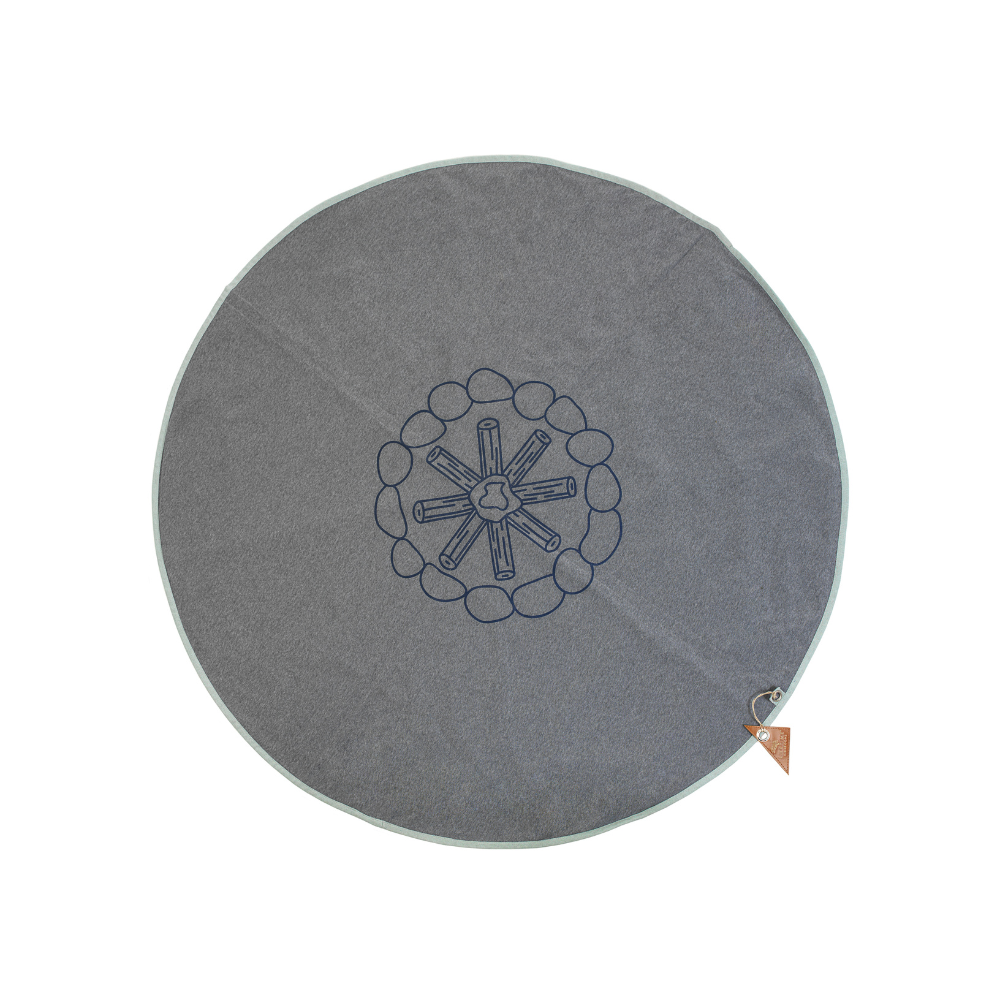 Lifetime Round Rug Campfire