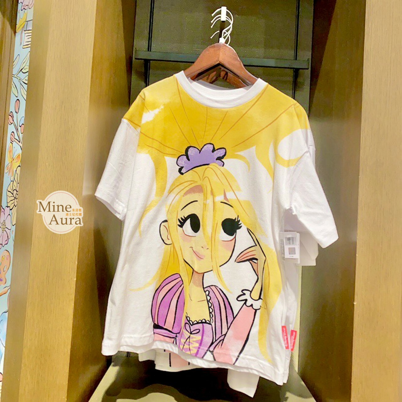 長髮公主 樂佩 Rapunzel 繪畫風 圖案 上衣 短T 魔髮奇緣 Tangled -上海迪士尼樂園