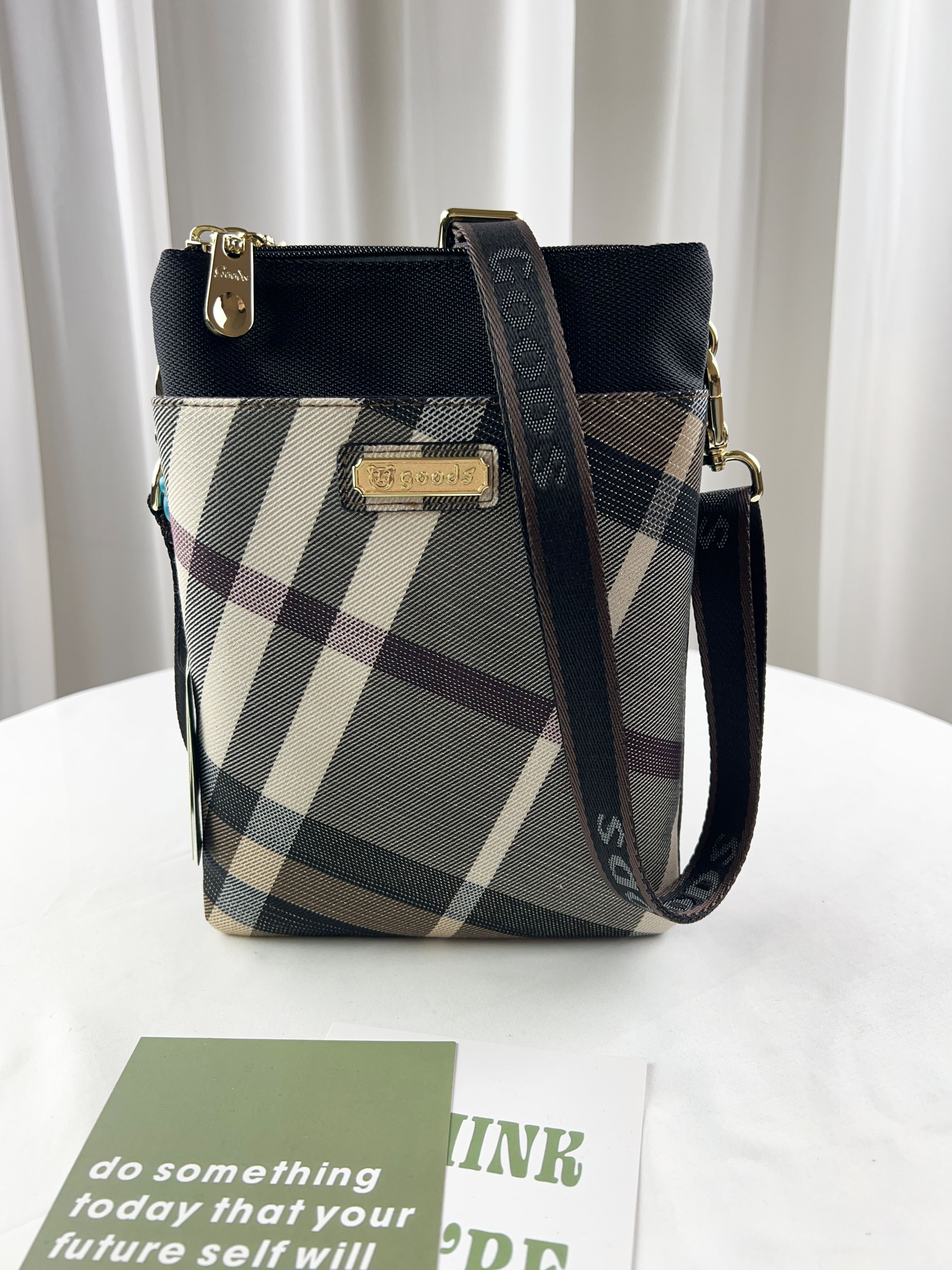 GOODS 金線大格黑 雙層防潑水手機側背包  #2505-1