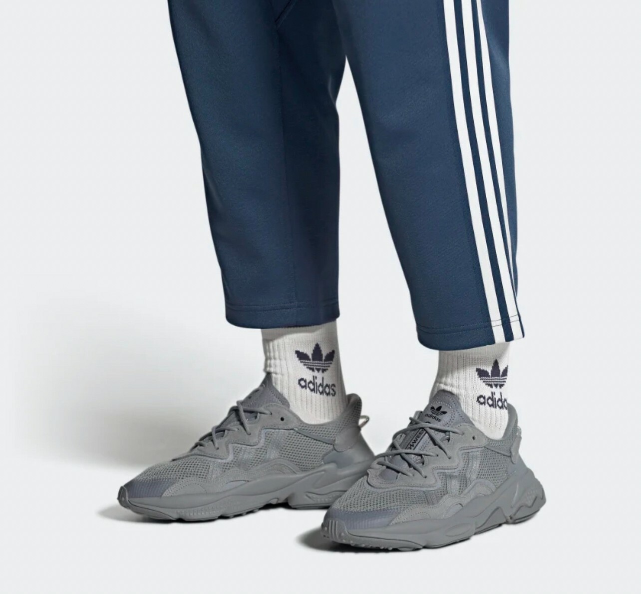 ADIDAS OZWEEGO SHOES 休閒 跑步鞋 水泥灰 男款 MAR-