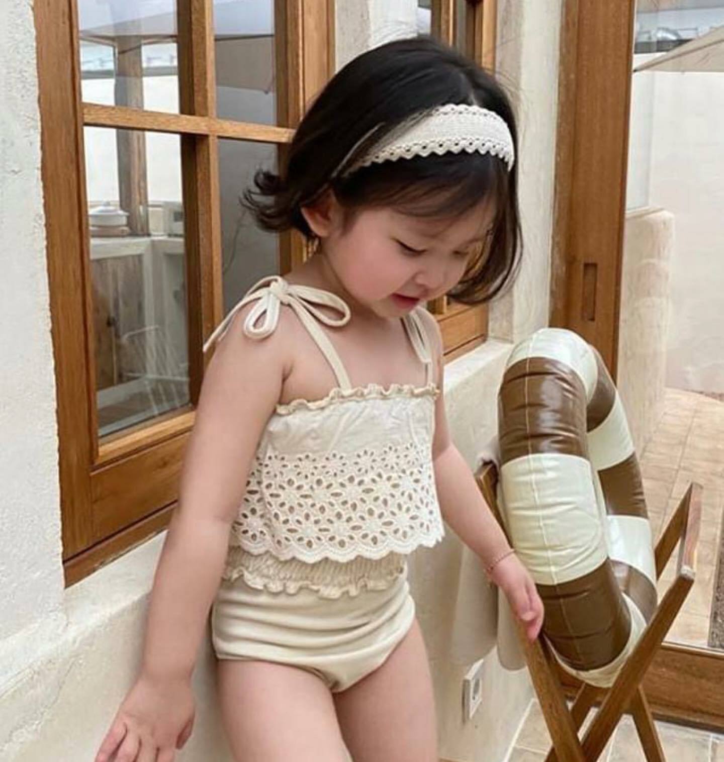 蕾絲鏤空花邊綁帶泳衣