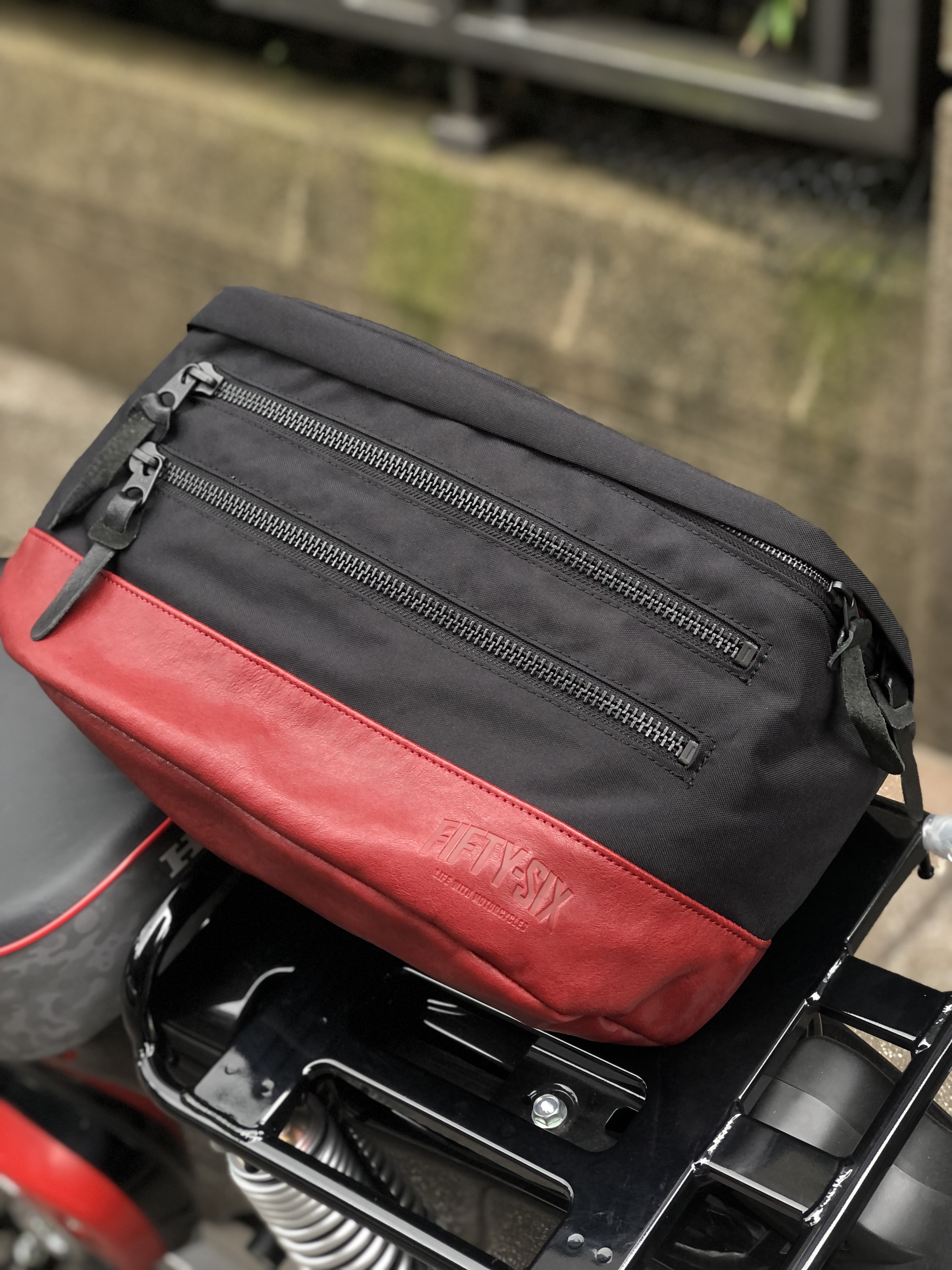 56DESIGN x WEST&BODY 騎士腰包，斜背包兩用設計