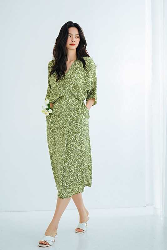 蝙蝠袖印花洋裝 綠色