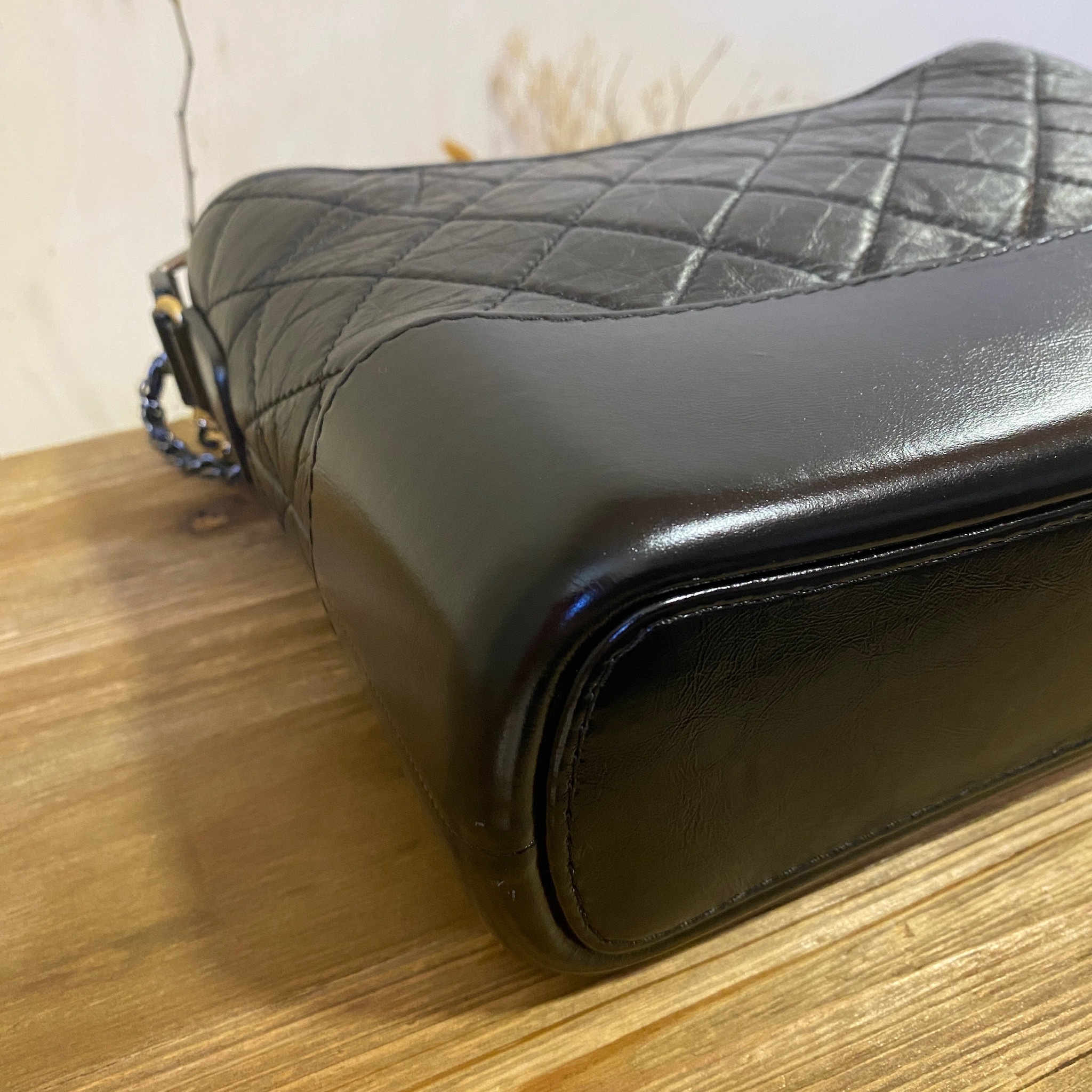 Large Chanel Gabrielle bag Black Leather ref.434237 - Joli Closet