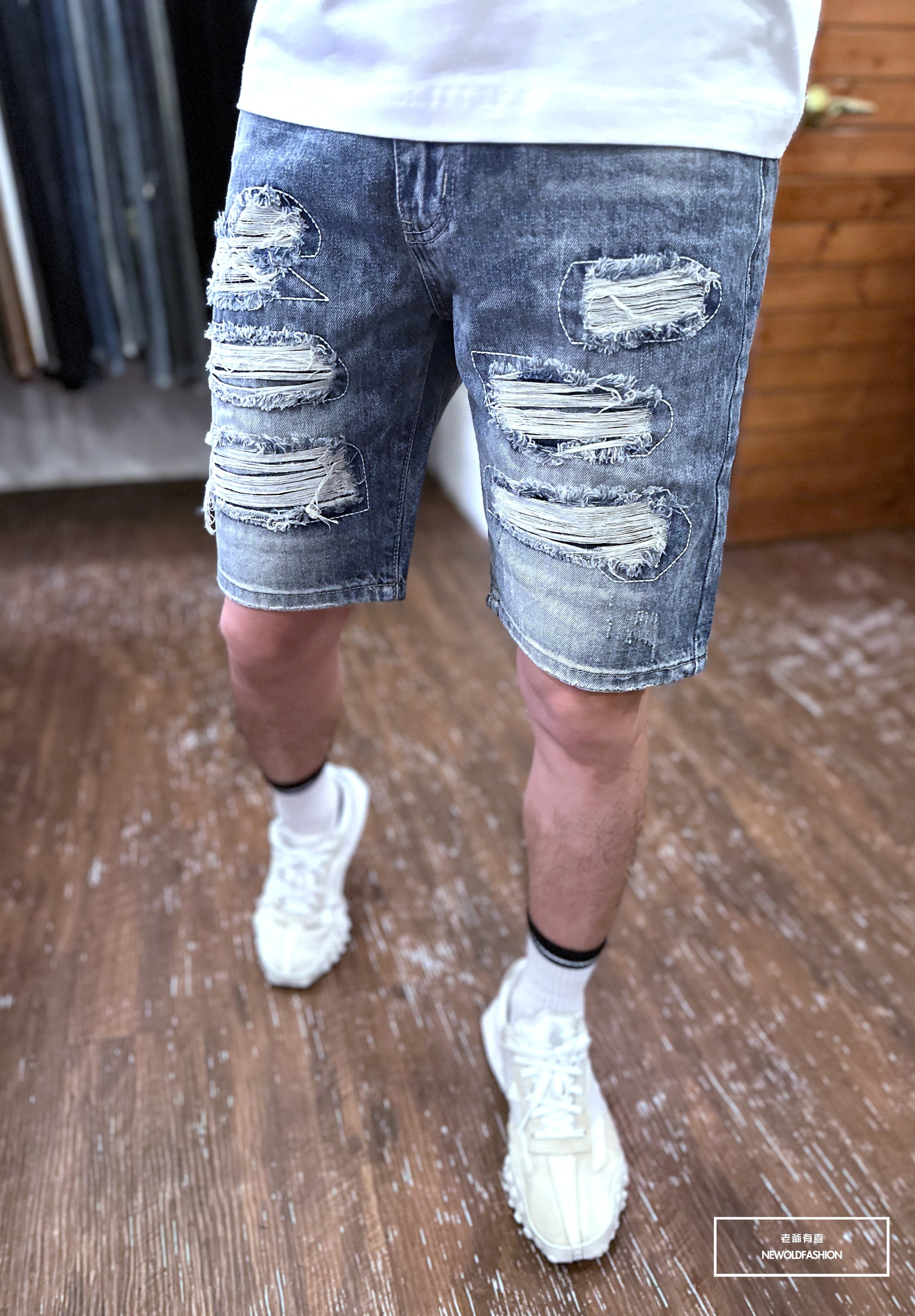 『新品上市』重磅六格不規則破壞牛仔短褲(NOF2303259)