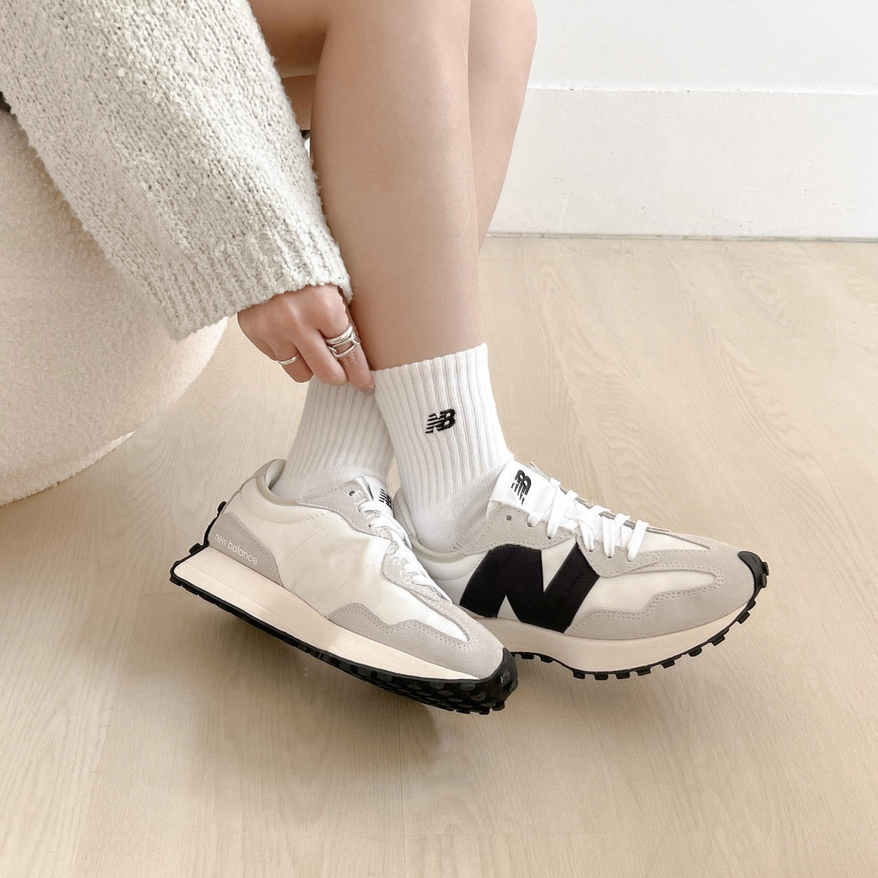 NEW BALANCE 327 NB 白黑 奶油底 海鹽 MS327FE / 調貨