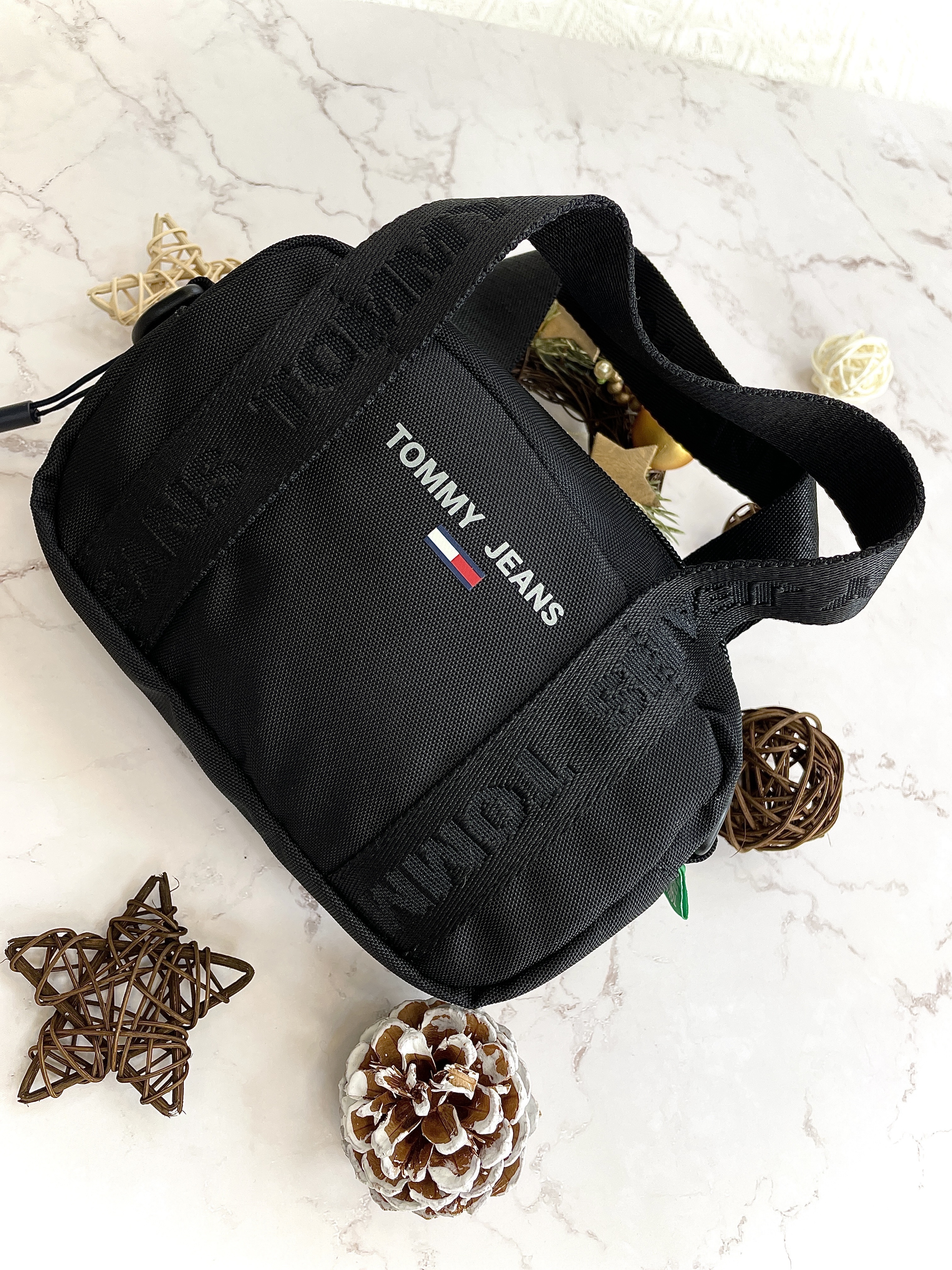 Tommy mini crossbody