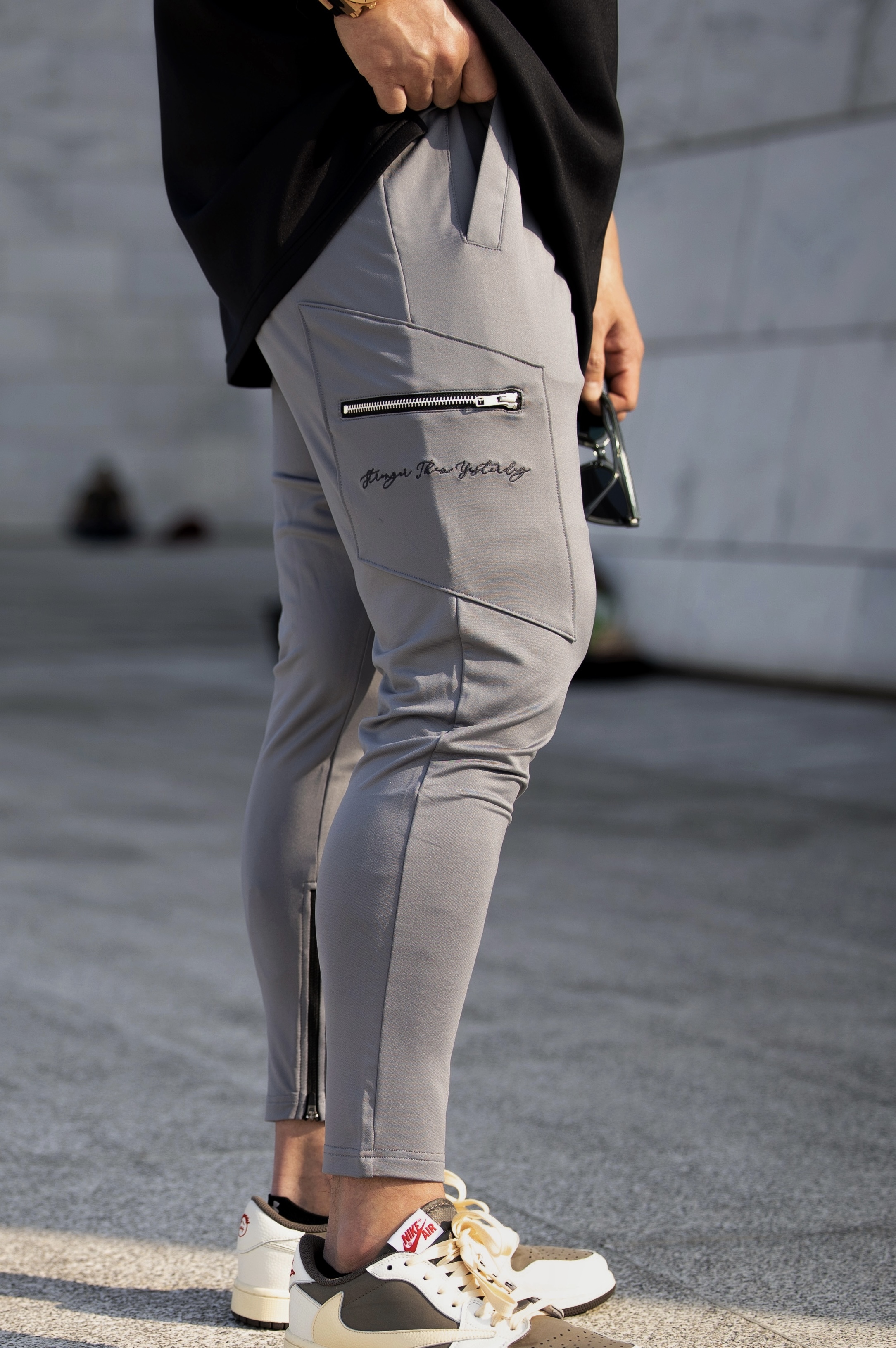 Zipper - Cargo Joggers - Gray