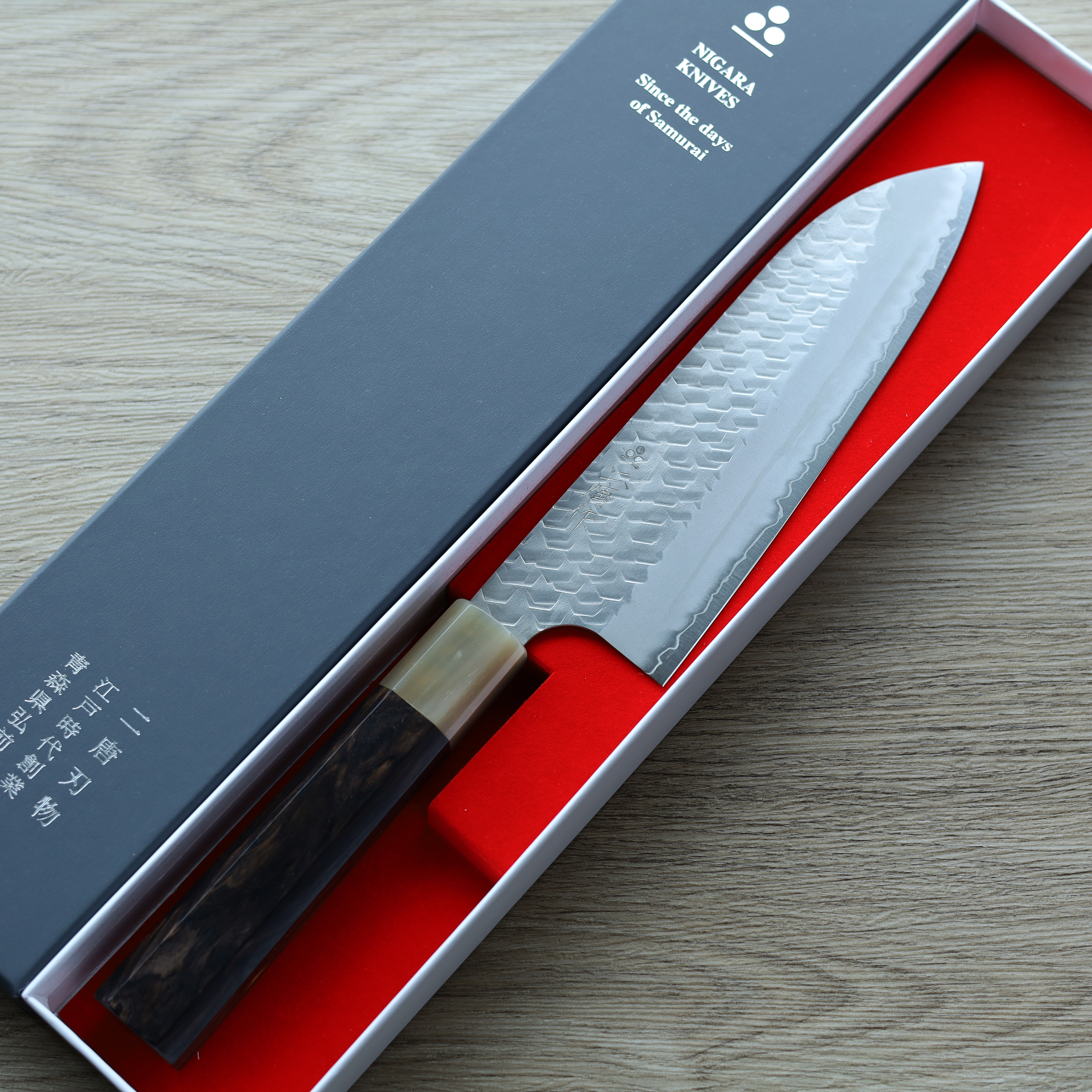 二唐刃物 三德 180mm SG2粉末HSS鋼 磨鎚目