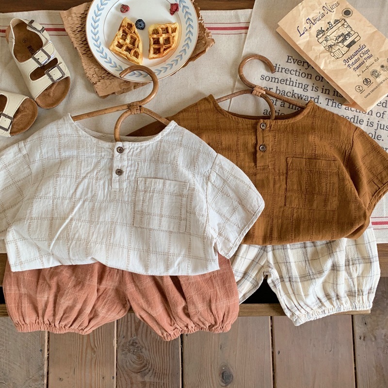 日系單口袋格子五分褲