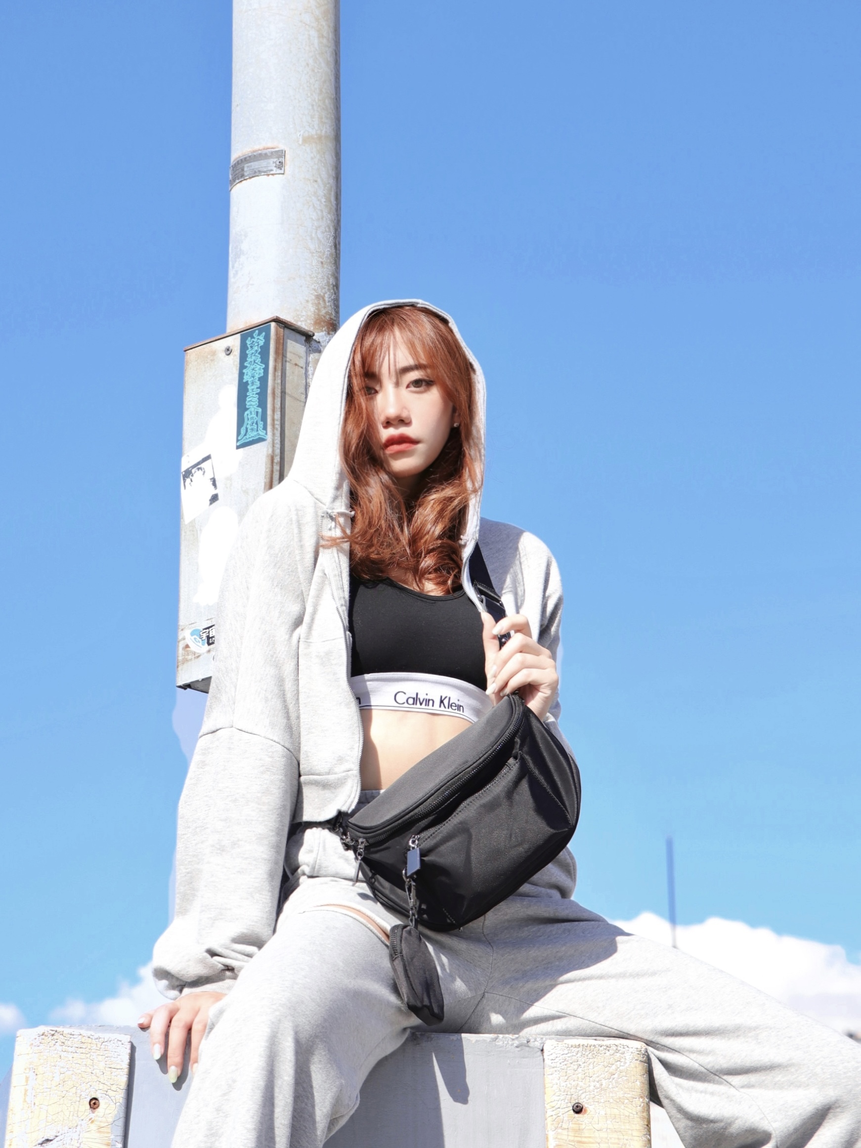 誰背誰好看｜多夾層機能率性胸包